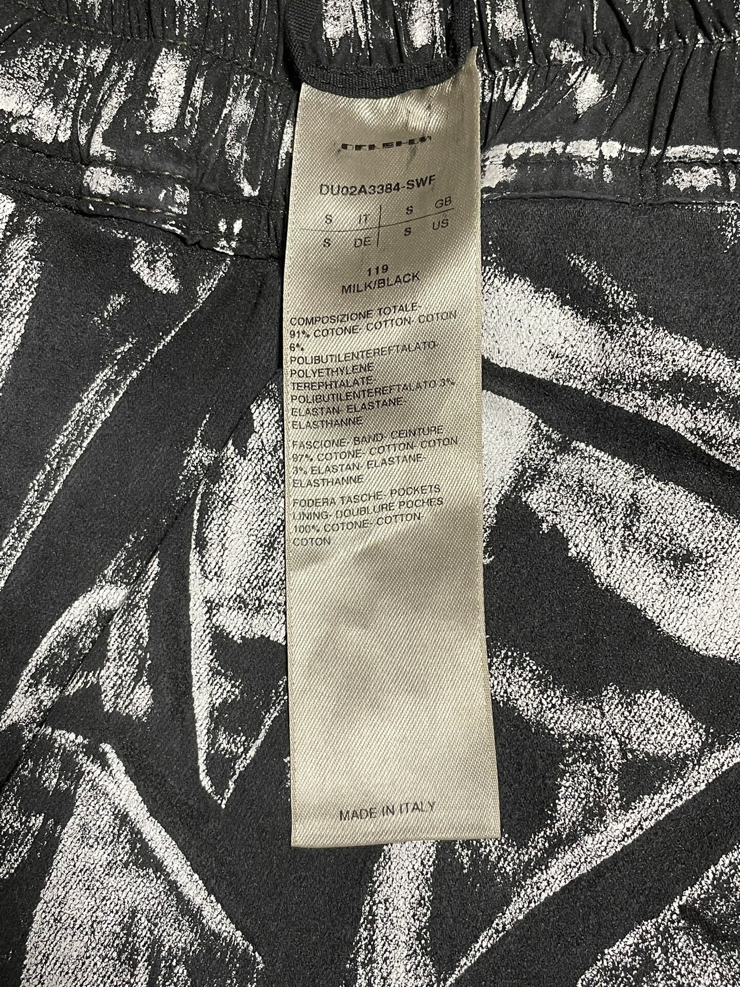 Rick Owens Zip Pocket Abstract Print Shorts — back