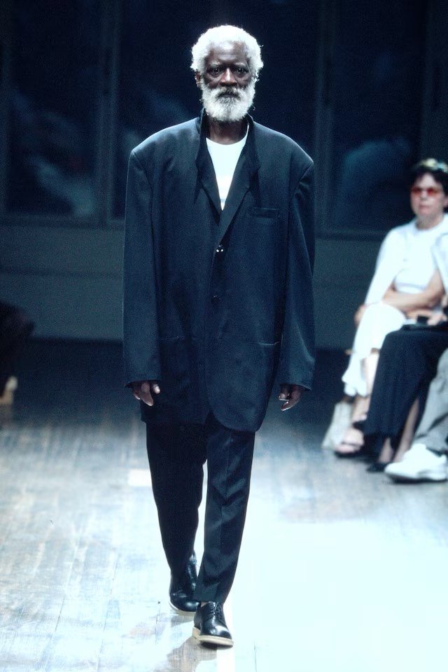 Yohji Yamamoto 01SS Back Pleated Runway Coat — label