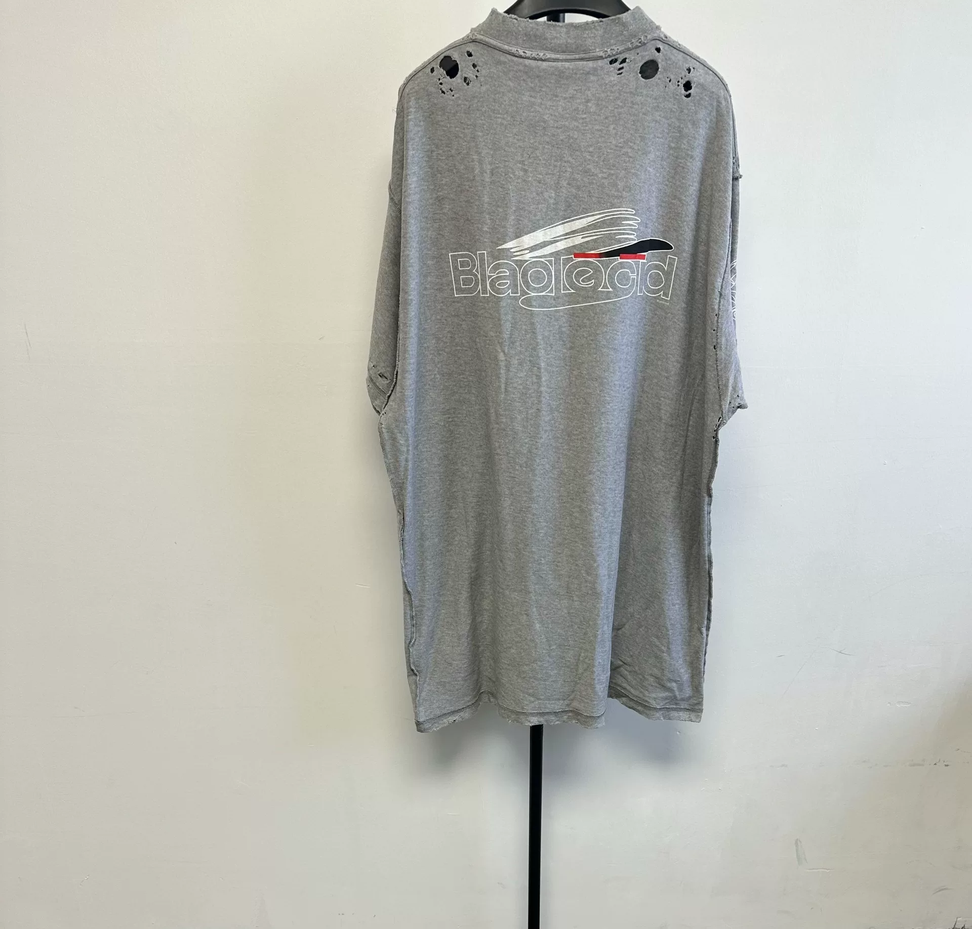 Balenciaga Gray Logo Crew Neck Short-Sleeve Tee — front
