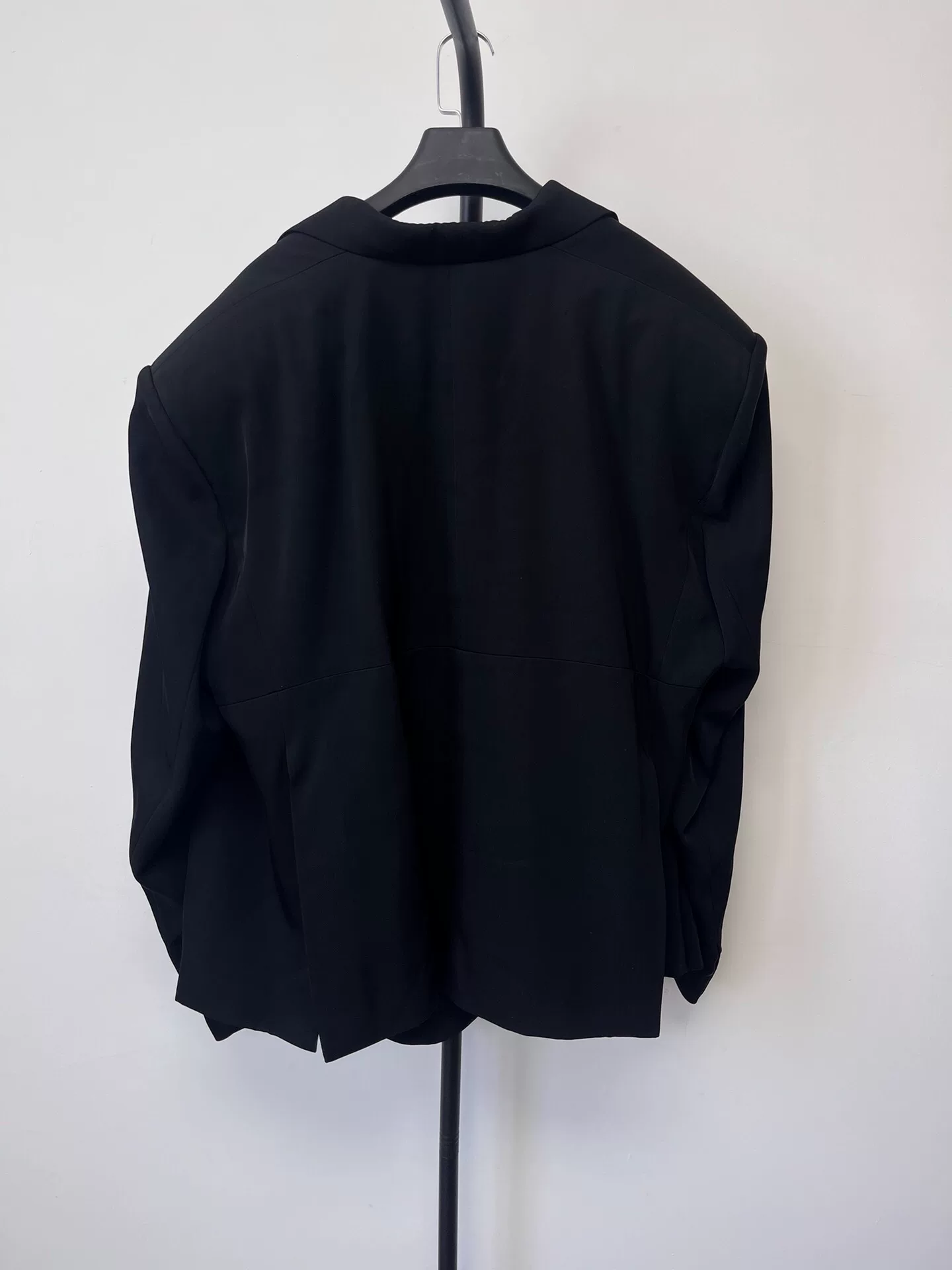 Balenciaga Black Single-Breasted Long-Sleeve Jacket — front