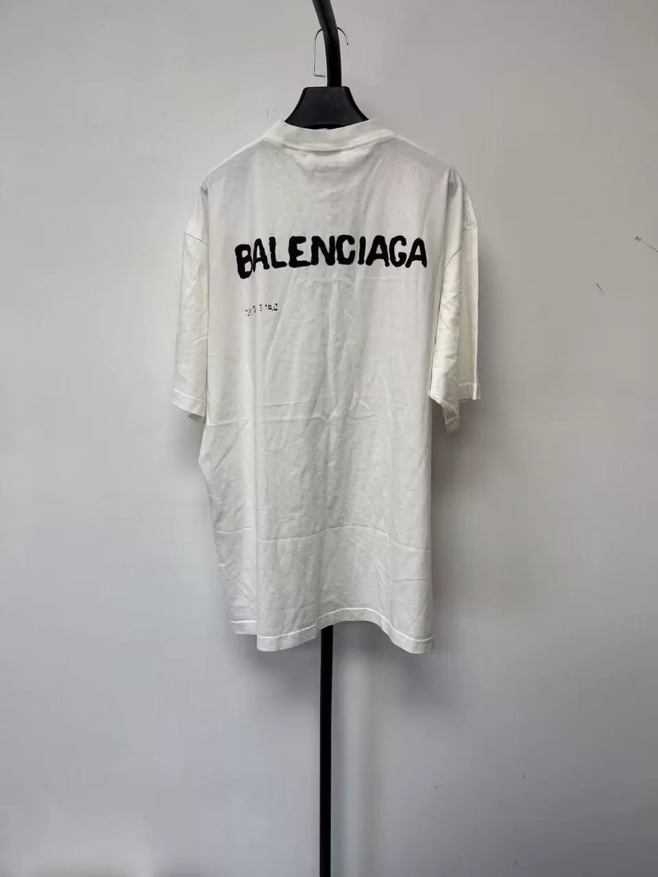 Balenciaga Letter Splatter Loose Drop Shoulder T-shirt — front