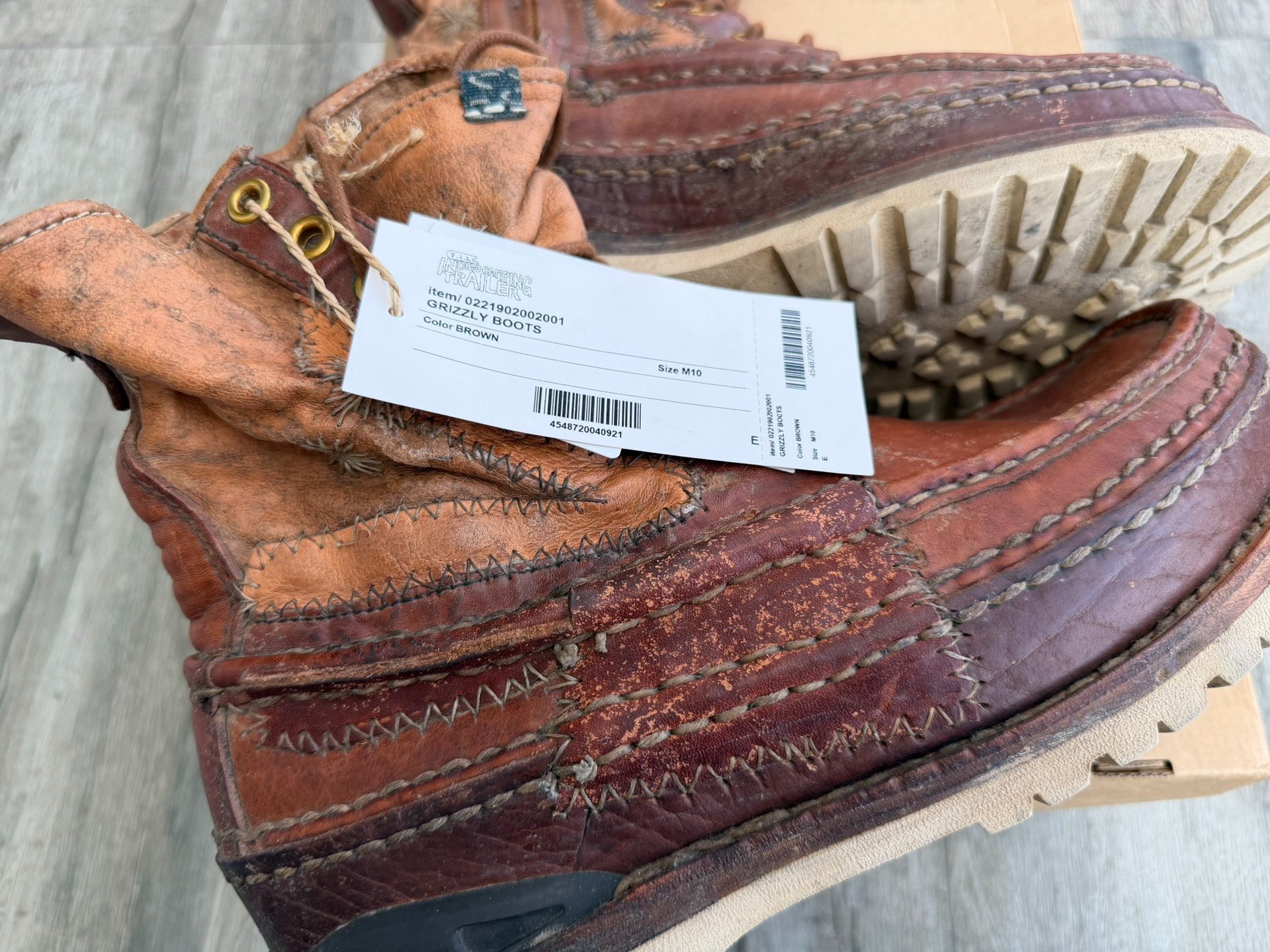 VISVIM 21AW ICT GRIZZLY BOOTS MUD — label