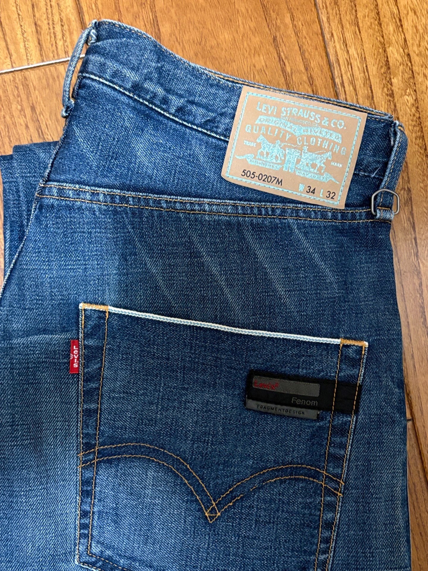 Levi's Fenom Crush 505 Jeans — label