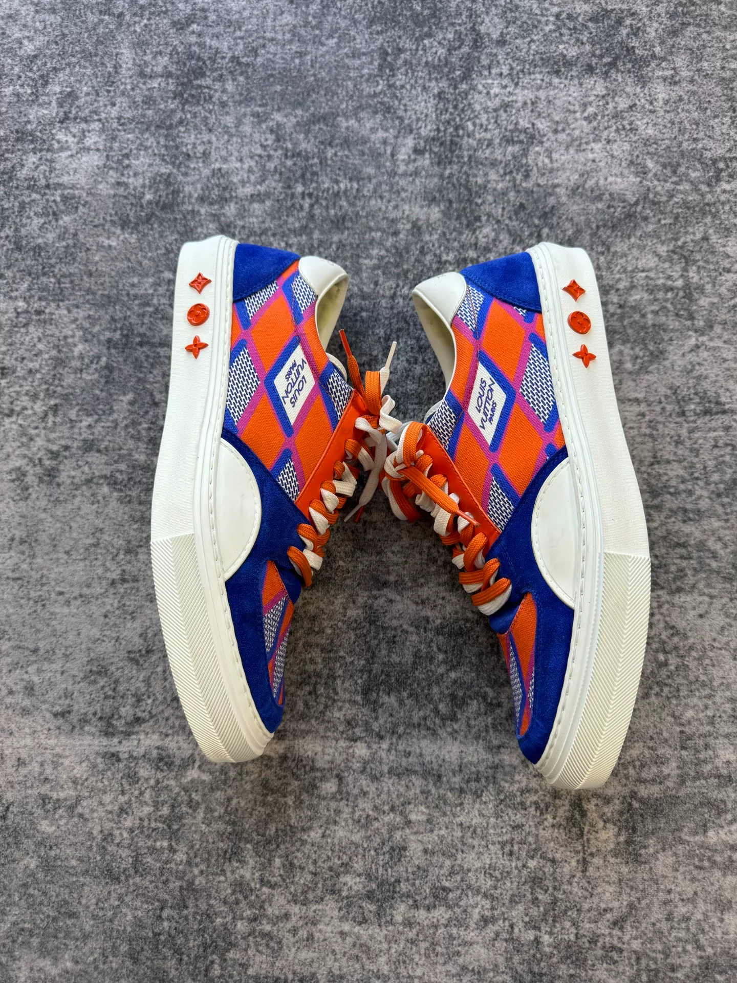 Louis Vuitton Limited Ollie Blue Orange Sneakers — detail