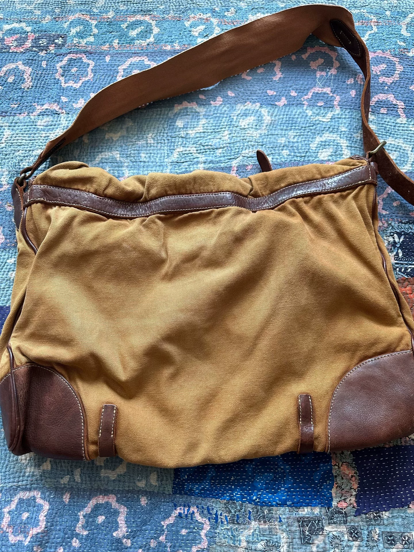 Yellow Canvas Mesh Vintage Crossbody Bag — front