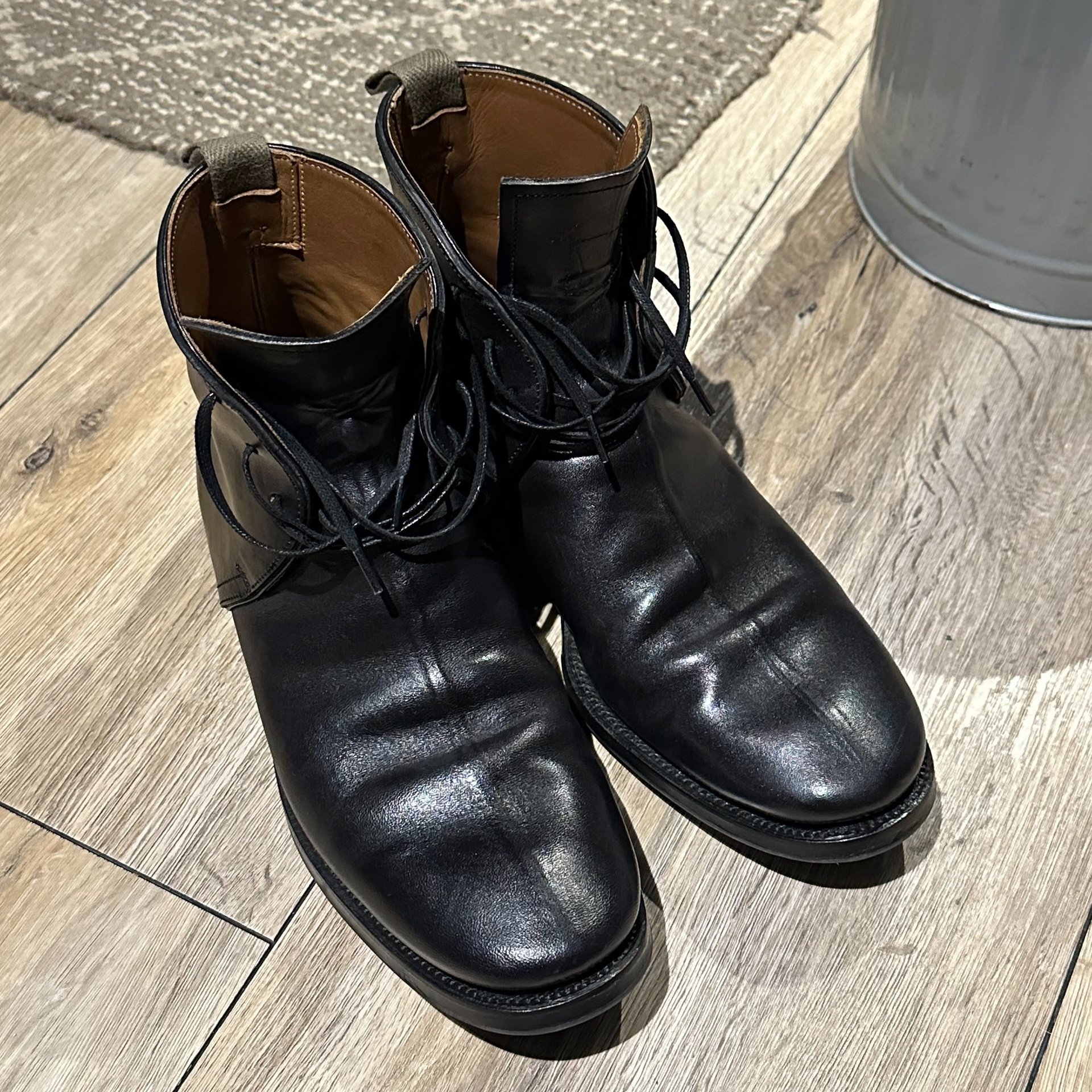 Clinch George Horsebutt Boots — detail