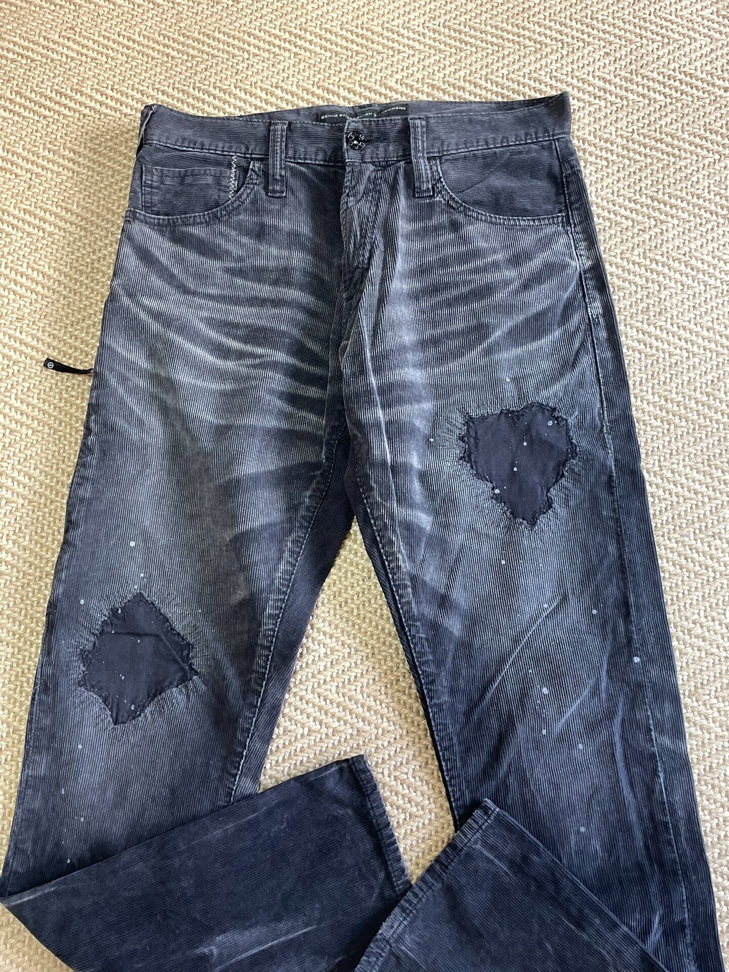 DENIM BY VANQUISH & FRAGMENT Washed Distressed Corduroy Pants — detail