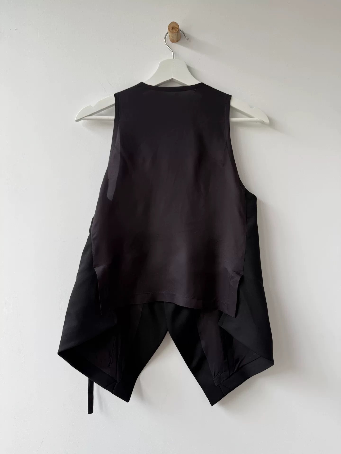Yohji Yamamoto Y's 15SS Strap Vest — detail