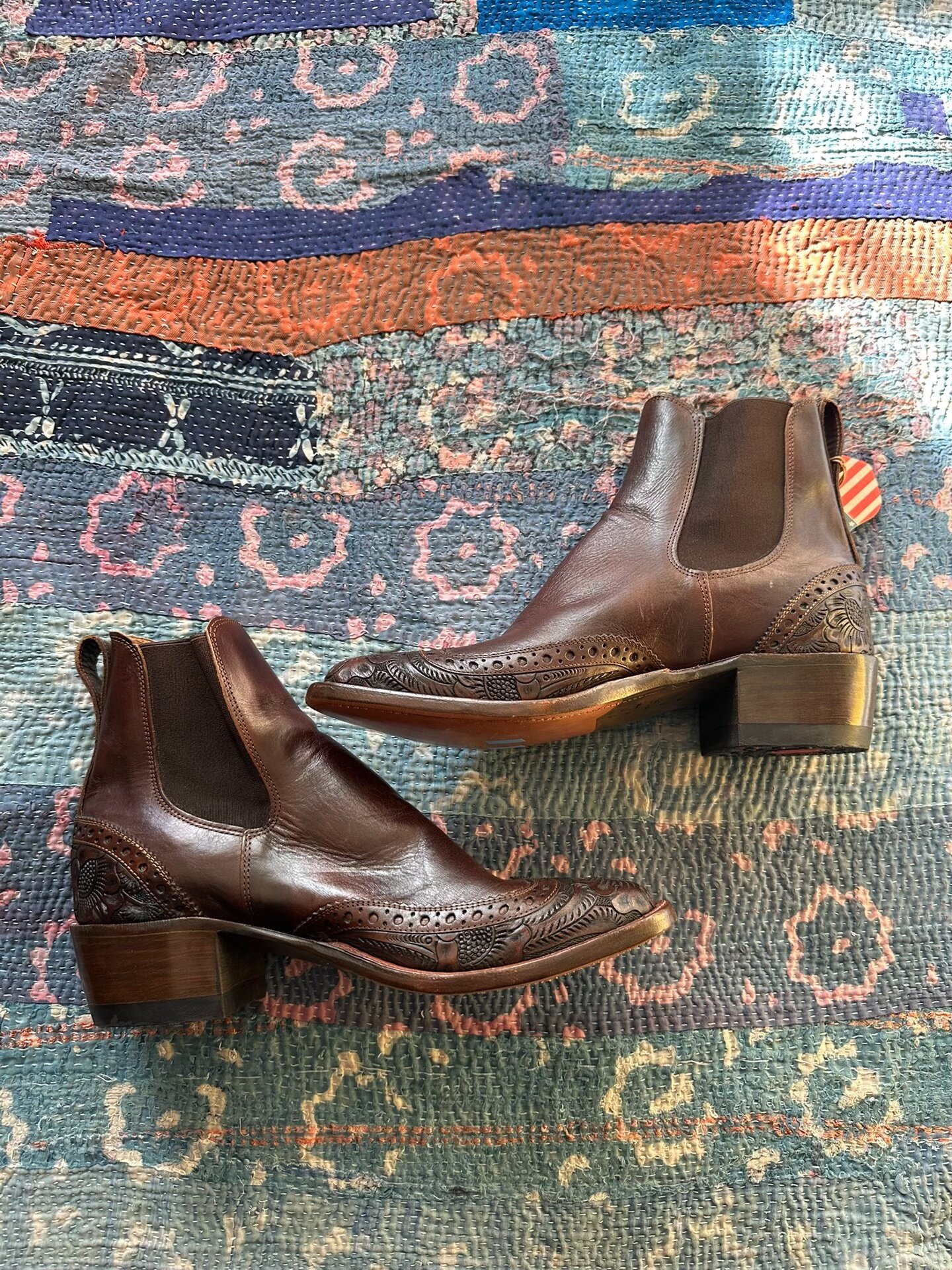 RRL Western Carved Chelsea Leather Boots