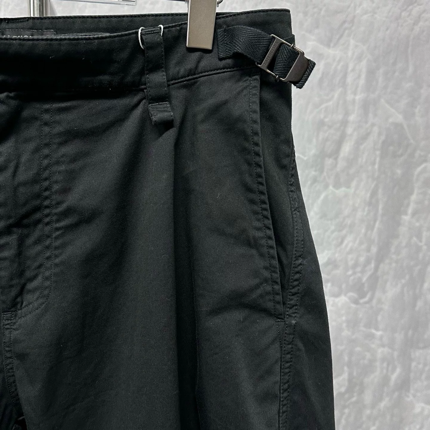 Balenciaga SS24 Solid Belted Shorts XS — detail