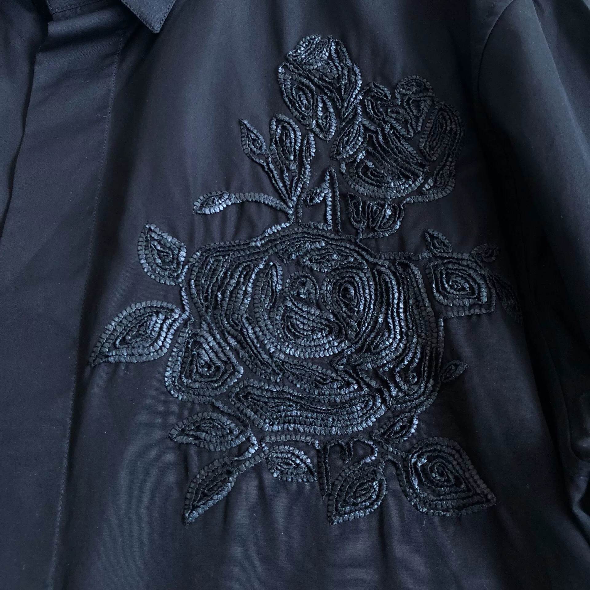 Dior Homme Black Rose Embroidery Shirt — detail