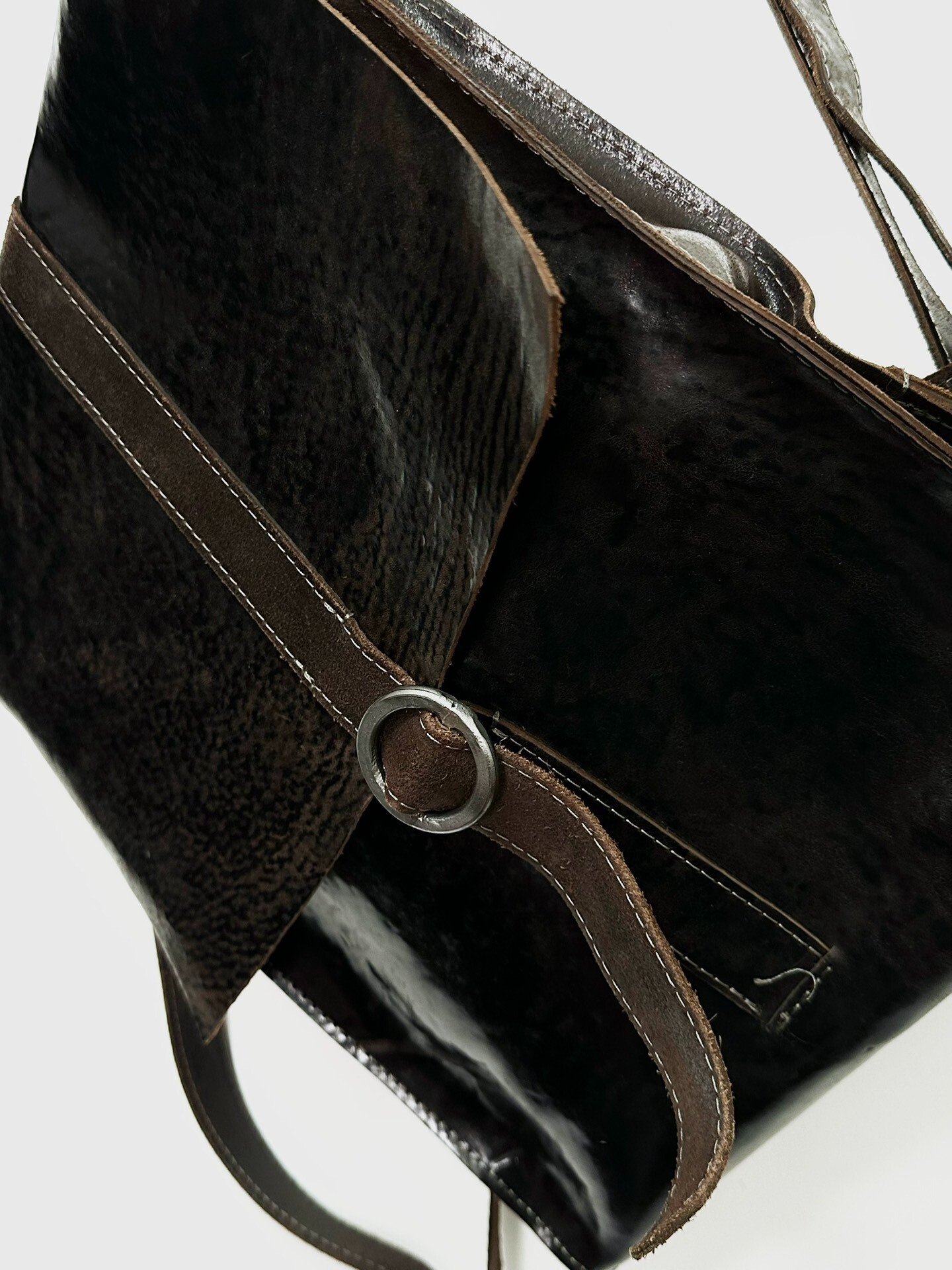 Tagliovivo Doctor 21AW Horsehide Backpack — label