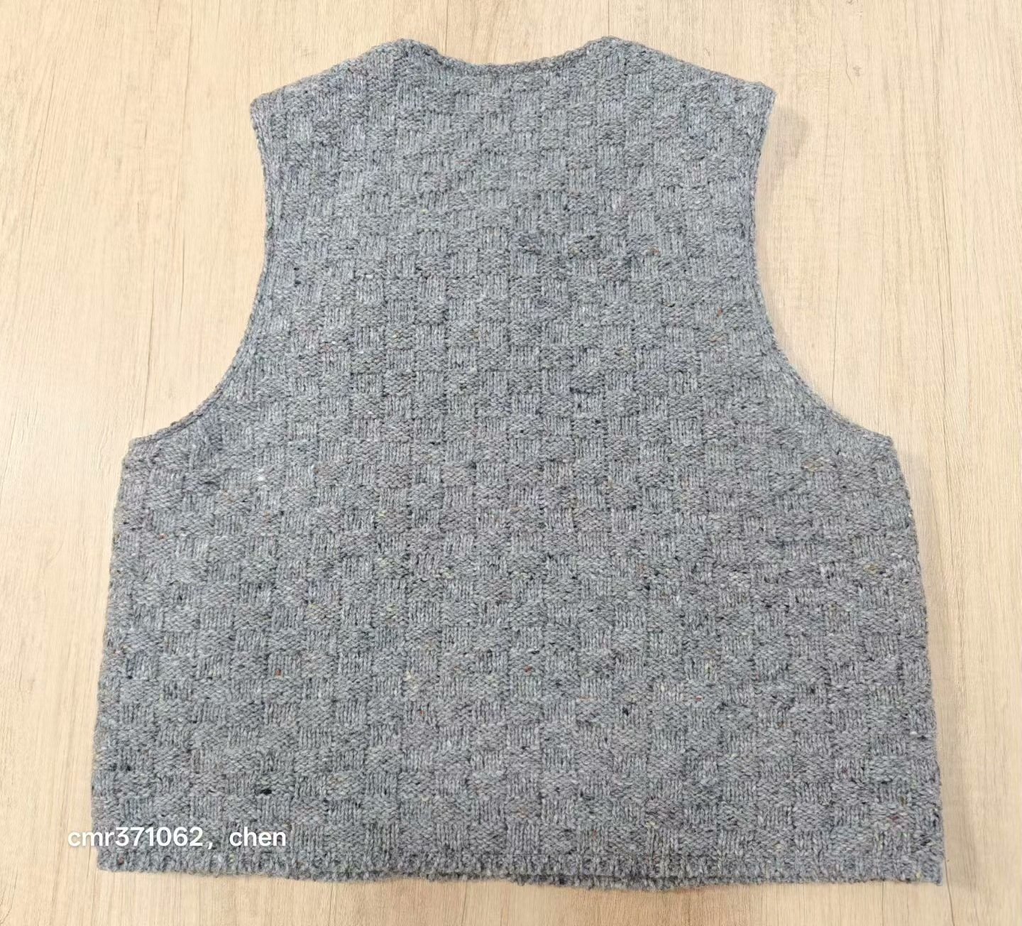 VISVIM 24AW KNIT VEST — label