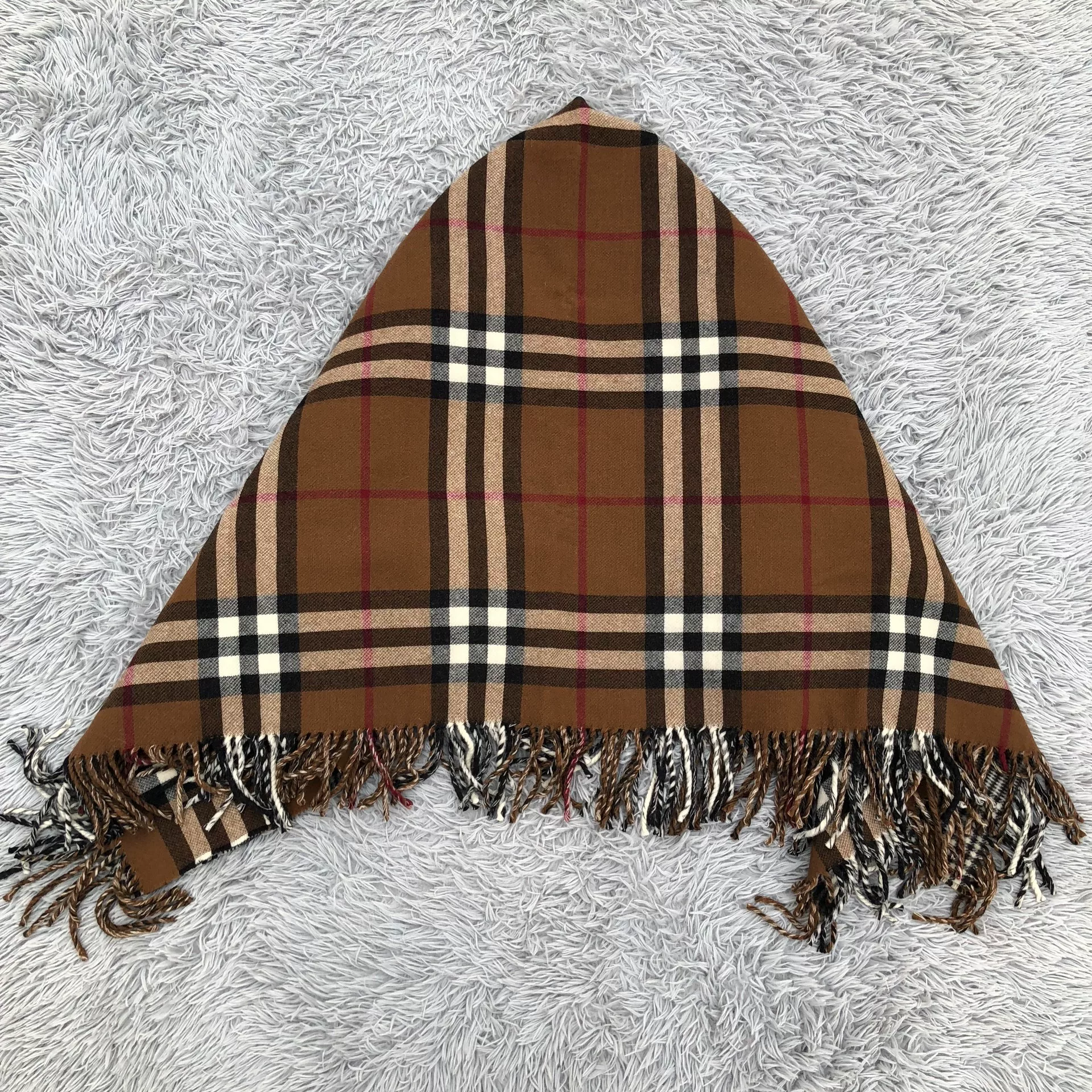 Burberry Classic Check Shawl Cape — detail