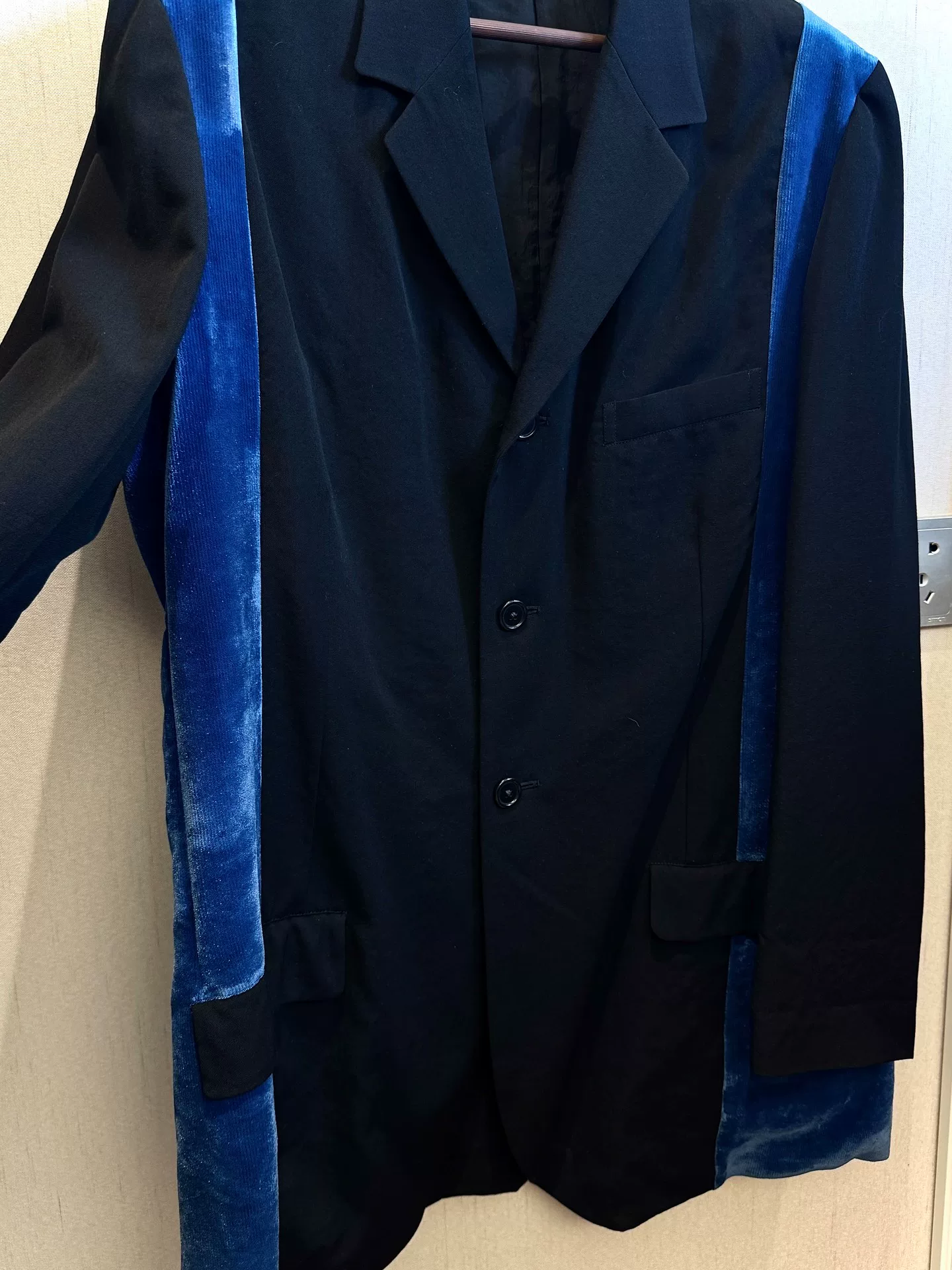 Yohji Yamamoto 97SS Velvet Patchwork Suit — detail