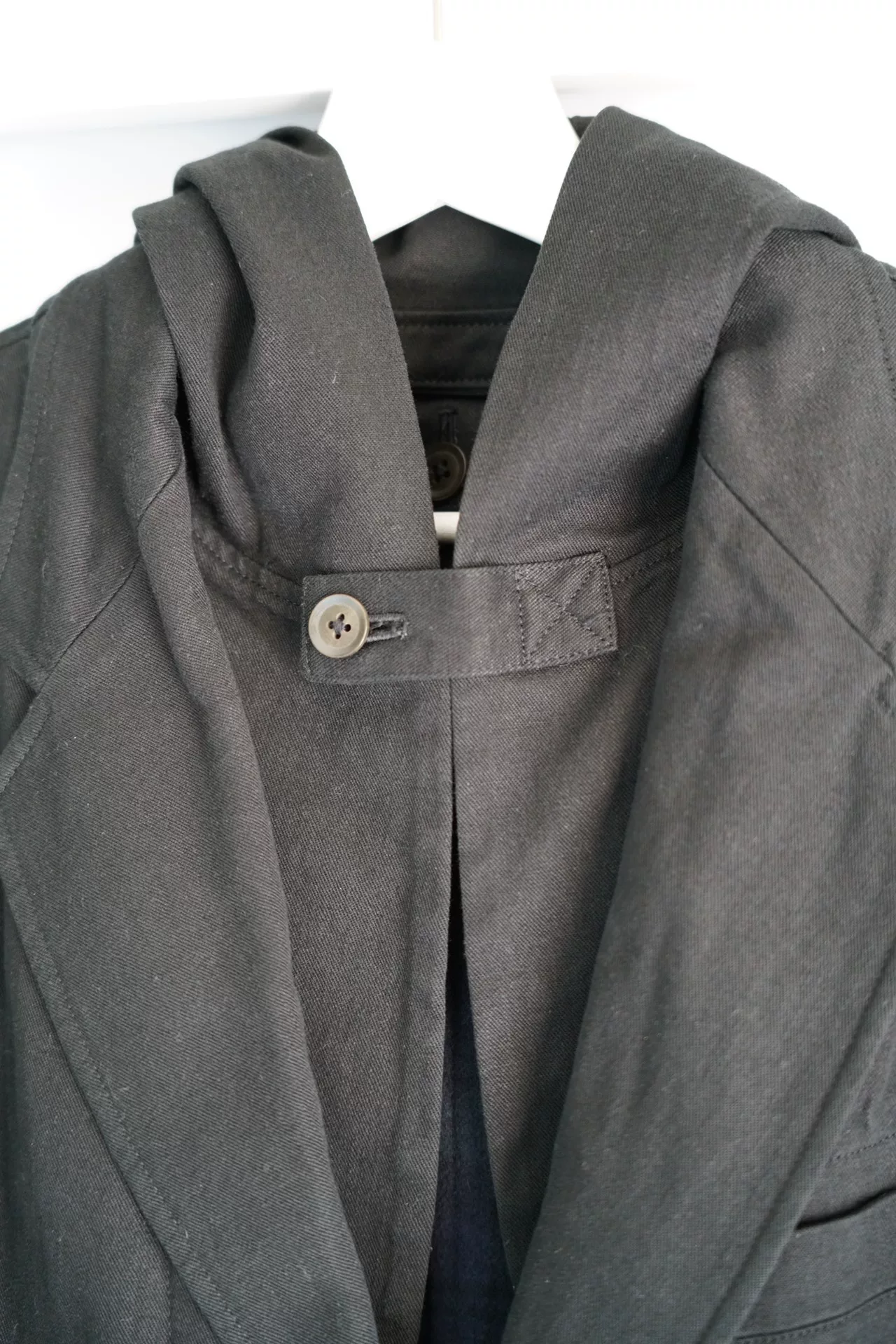 Yohji Yamamoto 05AW Three-in-One Blazer — label