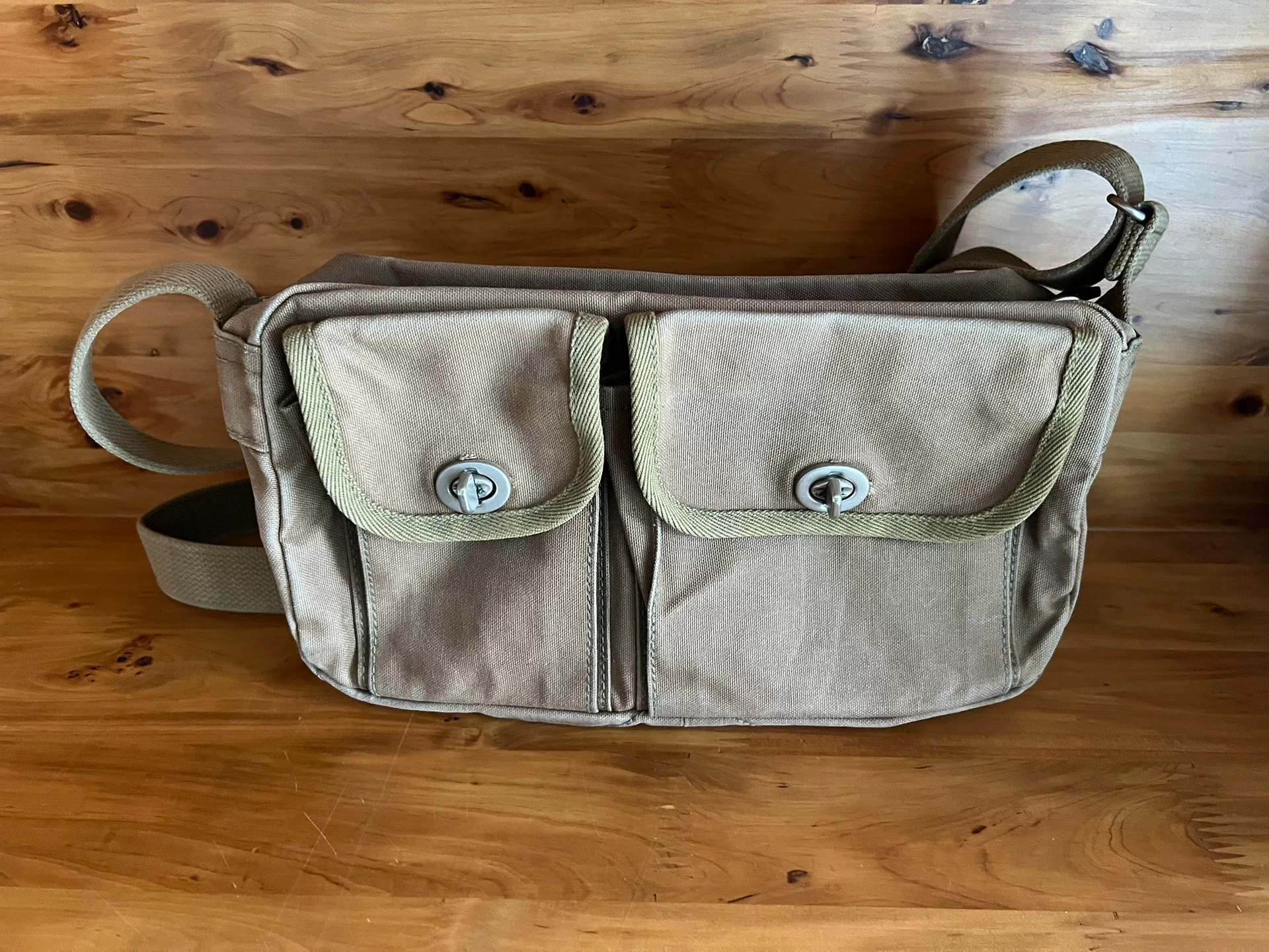 Ichizawa Shinzaburo S17 Canvas Bag Limited — front