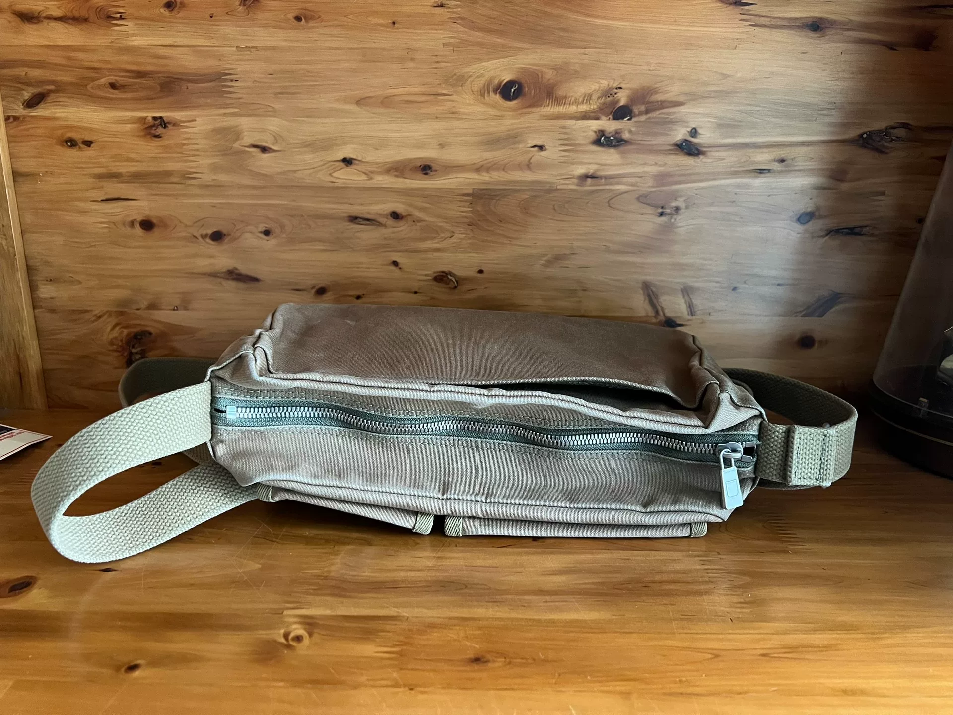 Ichizawa Shinzaburo S17 Canvas Bag Limited — label