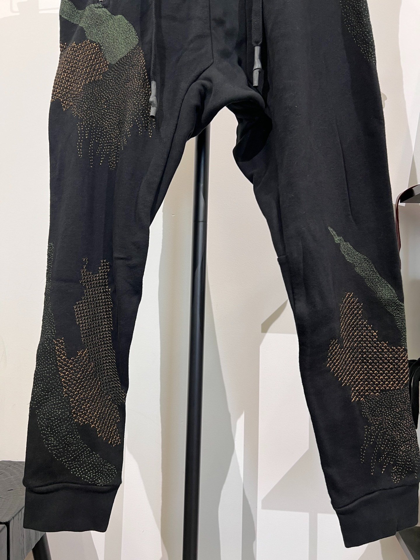Boris Bidjan Saberi 11by bbs P13 Embroidered Sweatpants — label