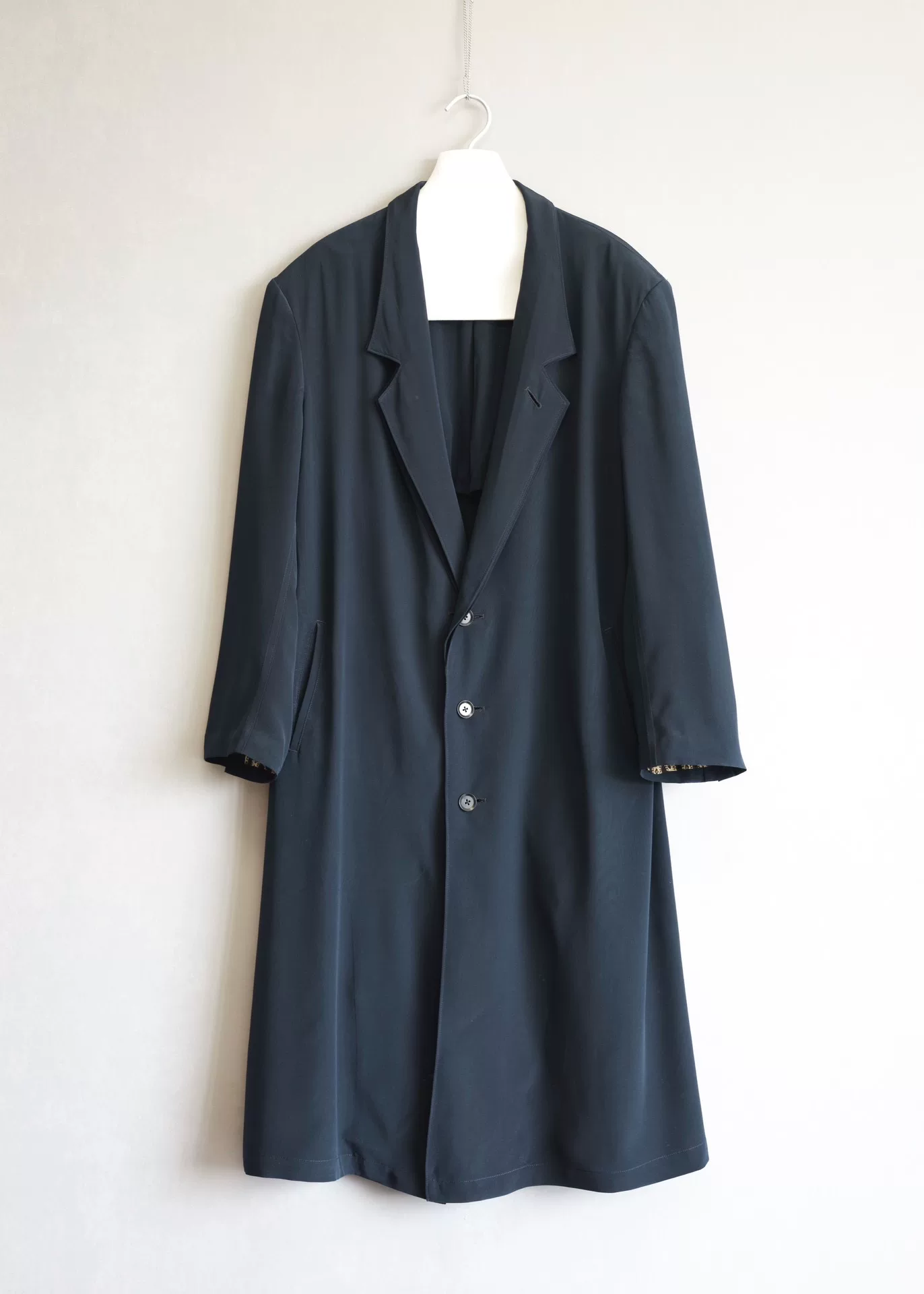 Yohji Yamamoto 23SS Silk Double Collar Coat — back