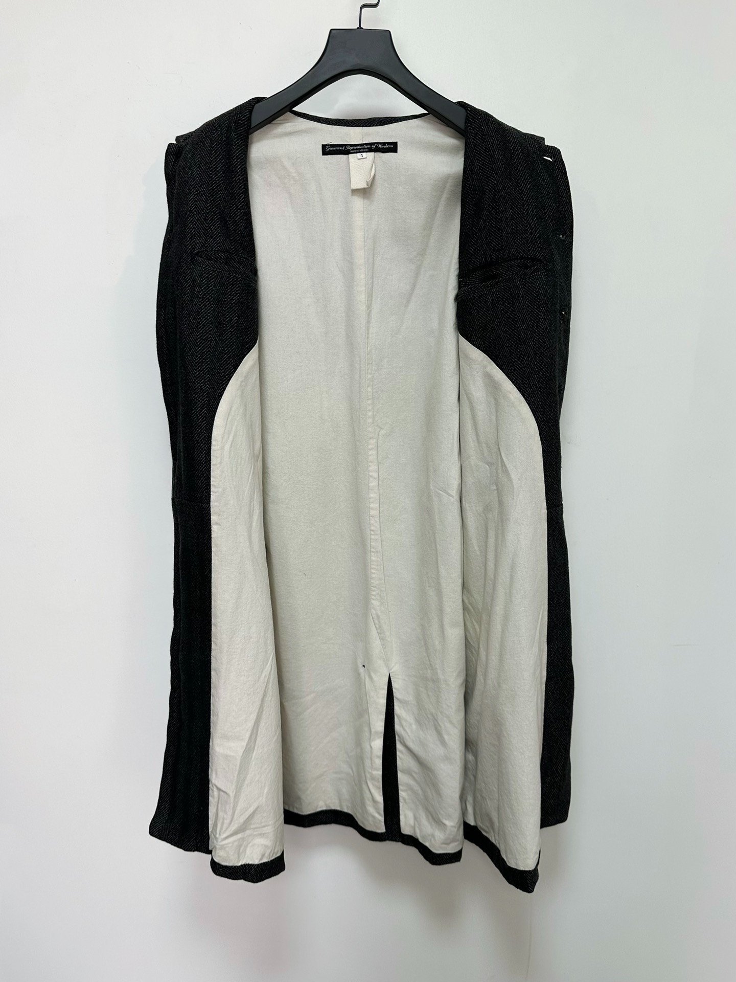 Garment Reproduction Workers Fish Tail Coat — detail