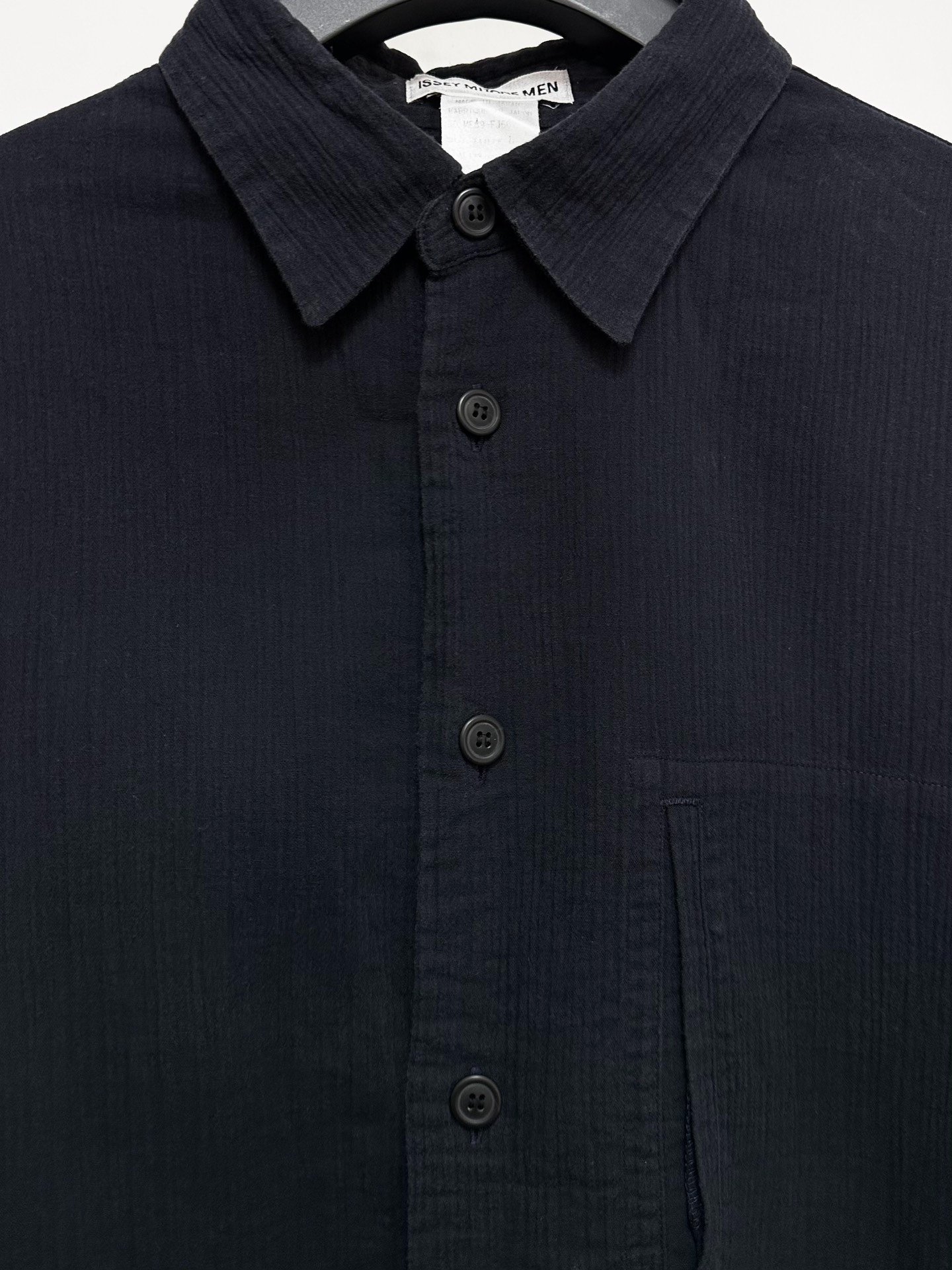 ISSEY MIYAKE Men's Textured Loose Shirt — back
