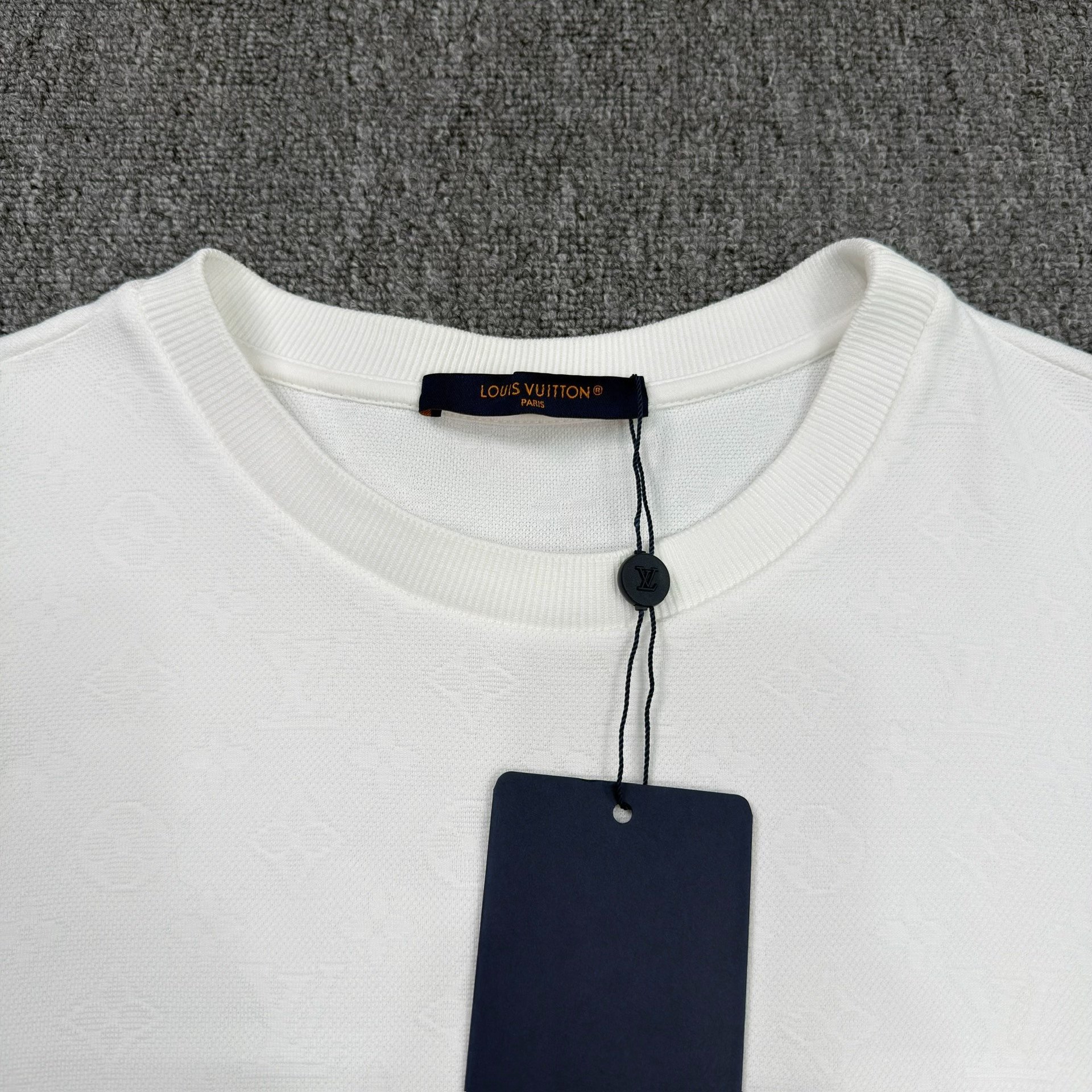 Louis Vuitton White Short-Sleeve Dark Pattern Shirt — detail