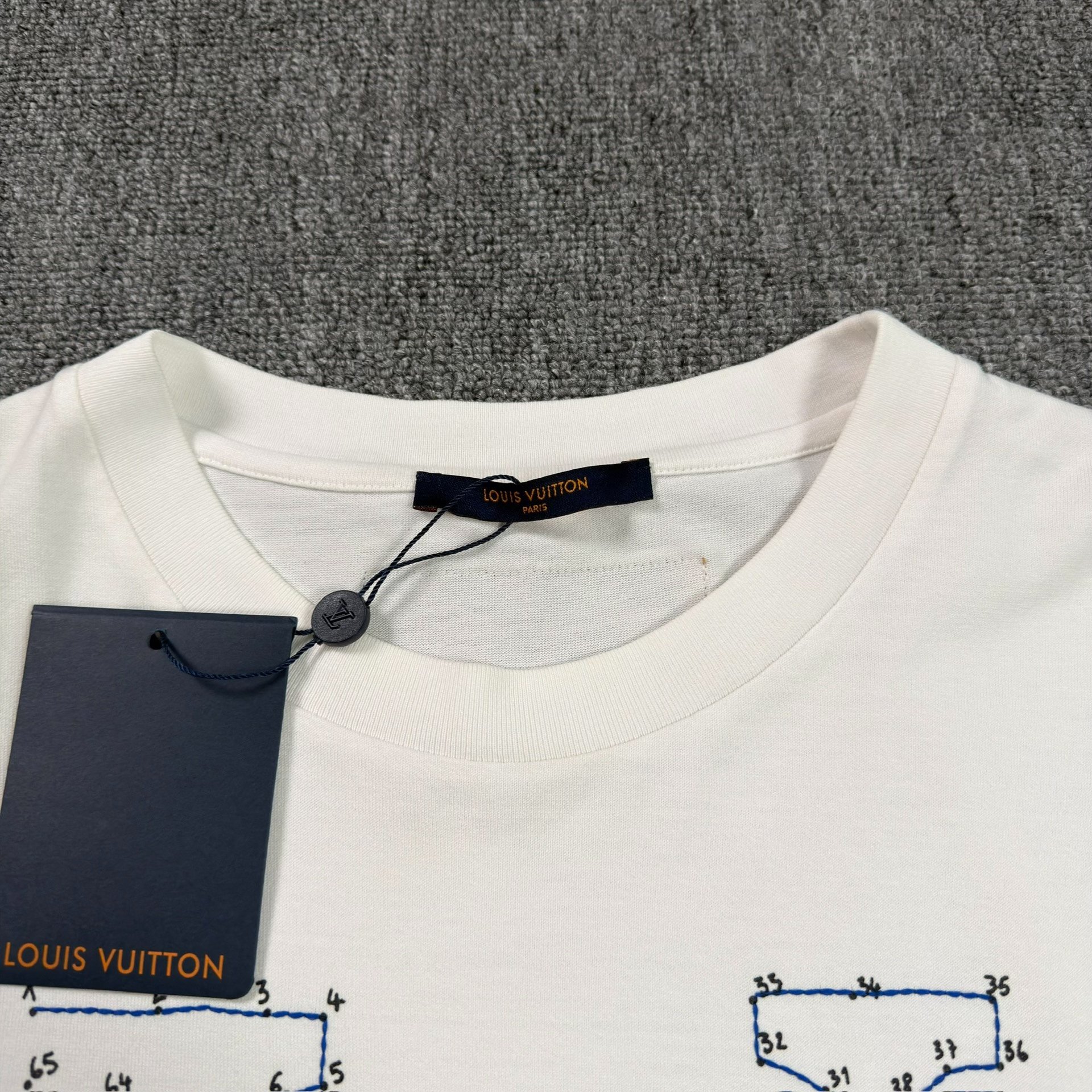 Louis Vuitton Logo White Short-Sleeve Tee — detail