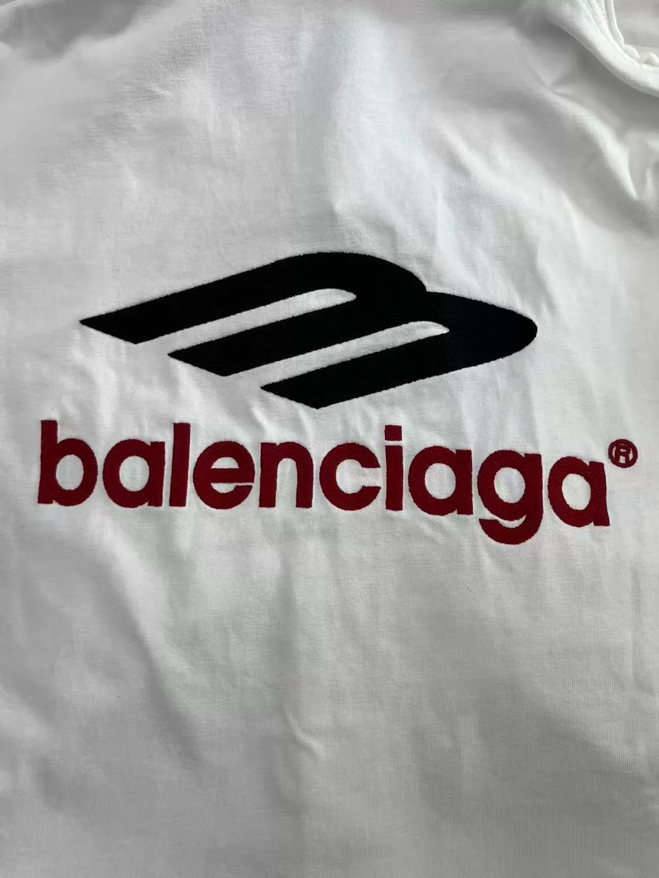 Balenciaga White Loose Mid-Length Logo Shirt — detail
