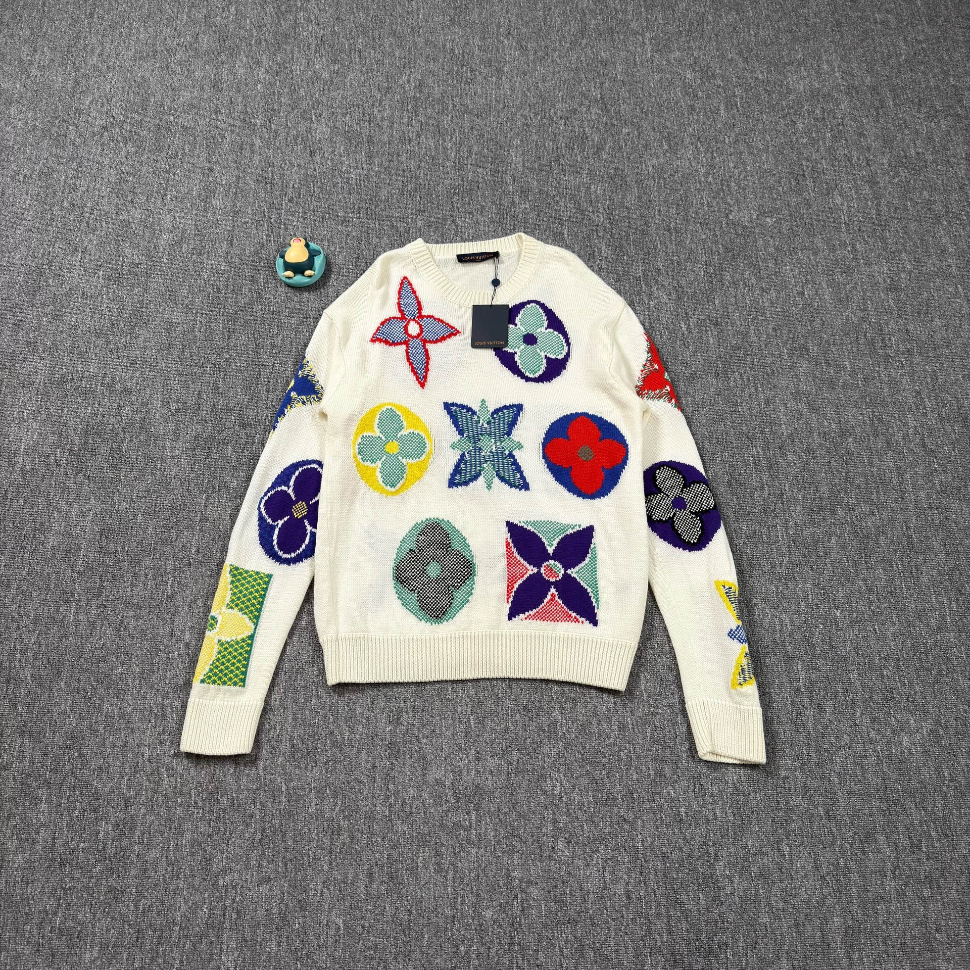 Louis Vuitton White Floral Print Sweater