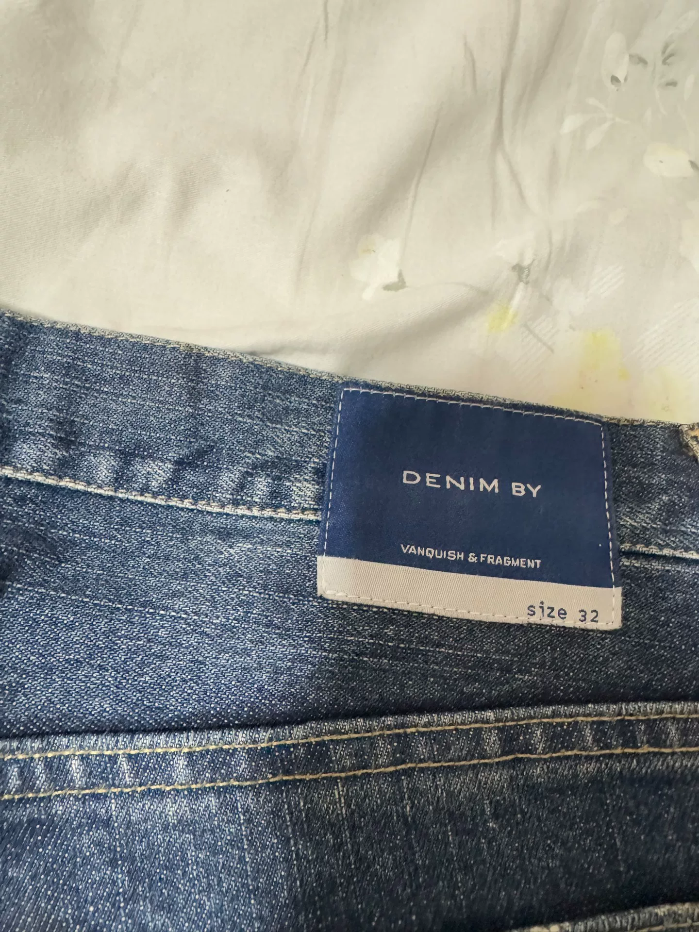 Vanquish x Fragment Design Jeans — detail