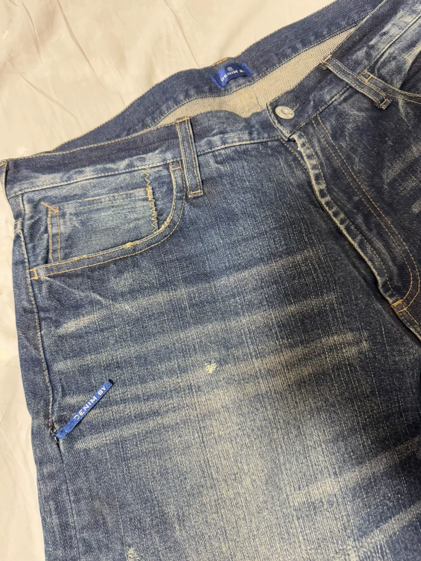 Vanquish x Fragment Design Jeans — label