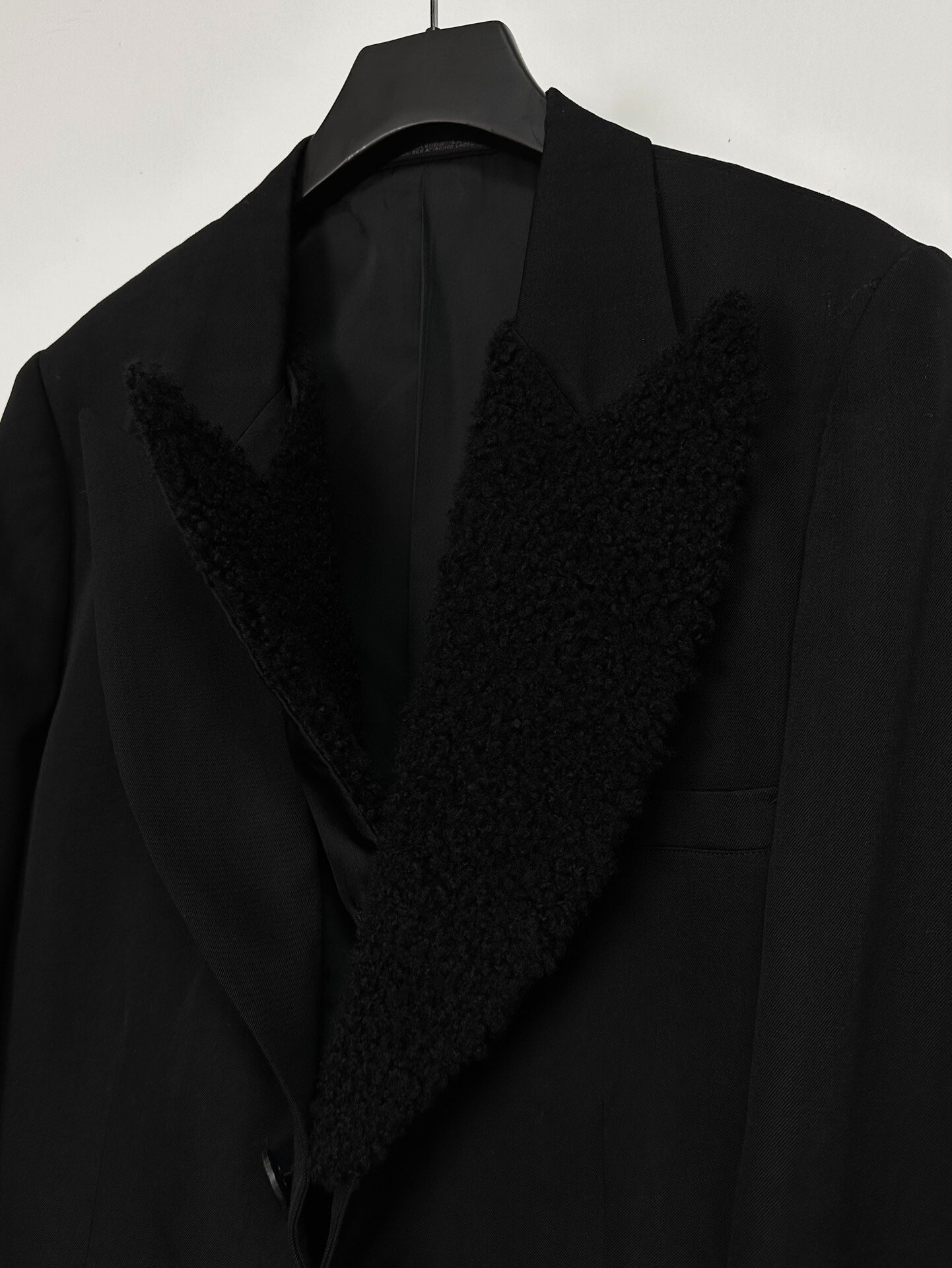 Yohji Yamamoto 1993AW Fur Runway Coat — label