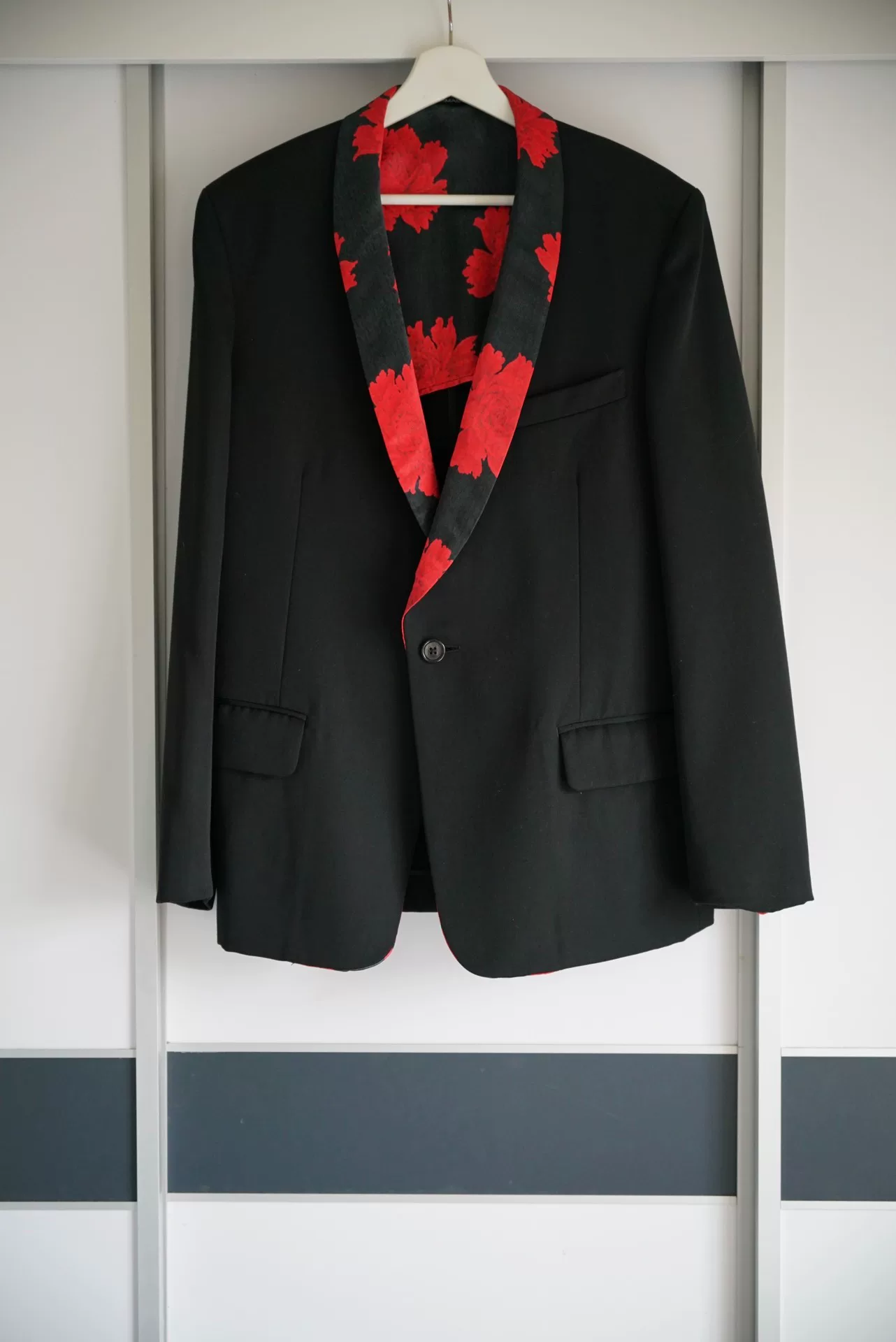 Yohji Yamamoto 05AW Peony Silk Collar Blazer — front