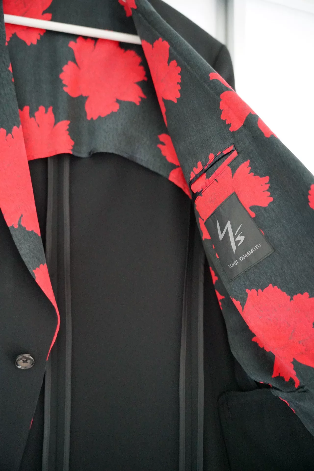 Yohji Yamamoto 05AW Peony Silk Collar Blazer — label