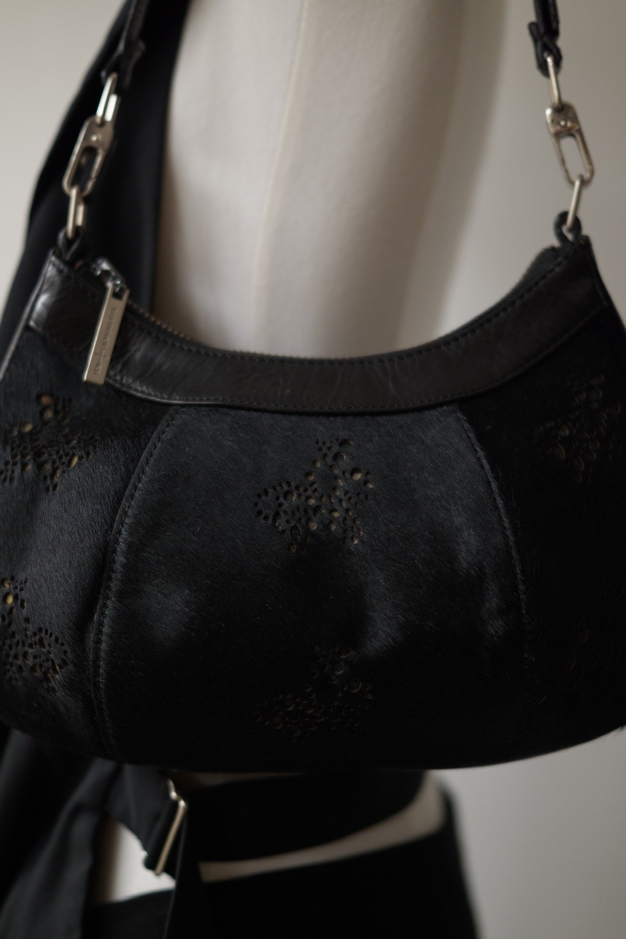 Yohji Yamamoto Noir Woven Single Shoulder Bag — detail