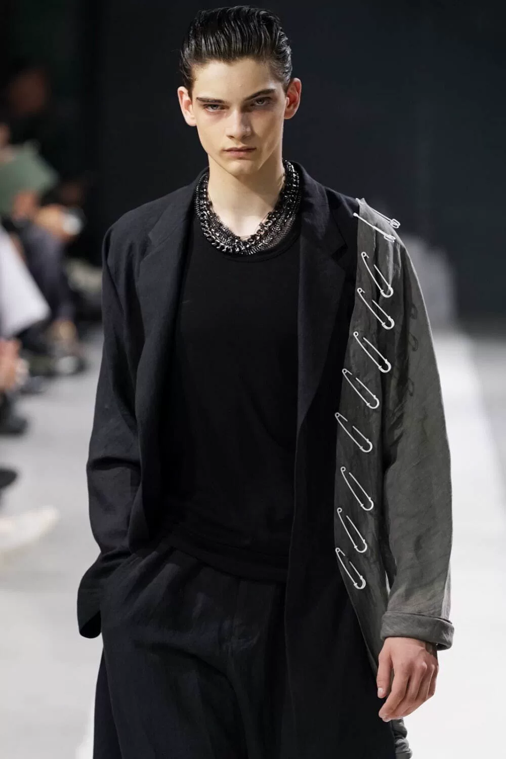 Yohji Yamamoto 24SS Safety Pin Coat — detail