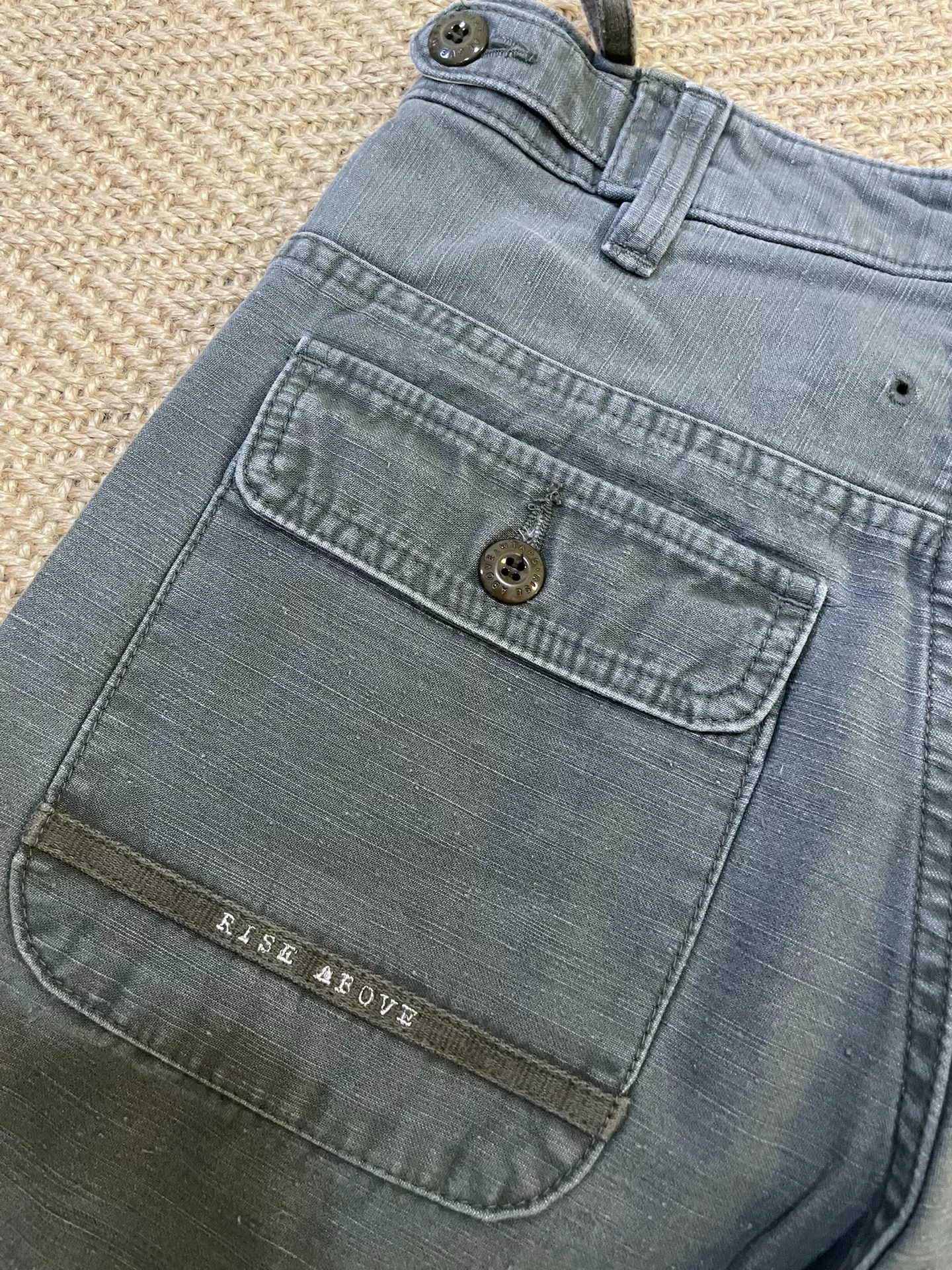 WTAPS 2009 1ST BUDS Washed Shorts — detail