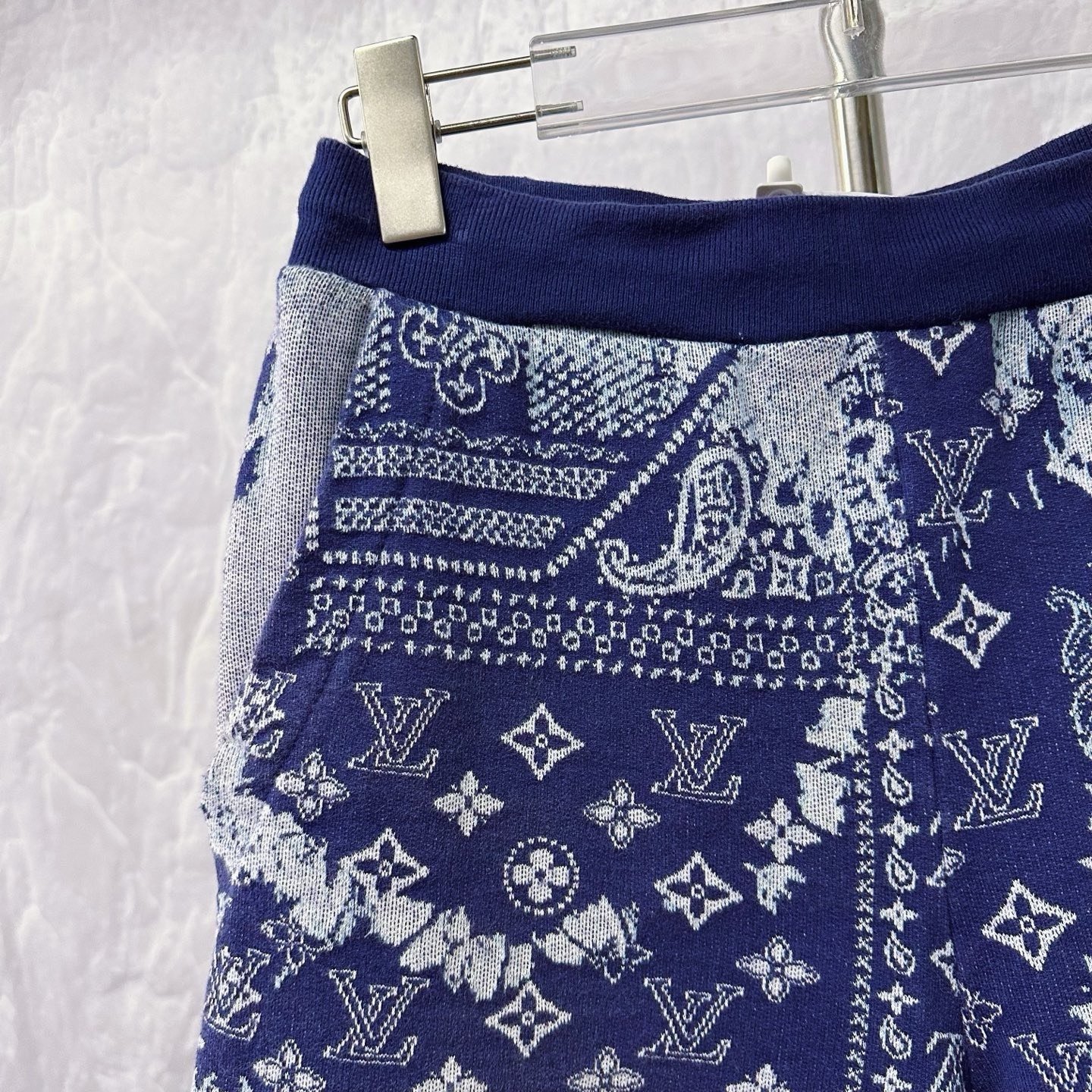Louis Vuitton Bandana Knit Shorts XS — detail