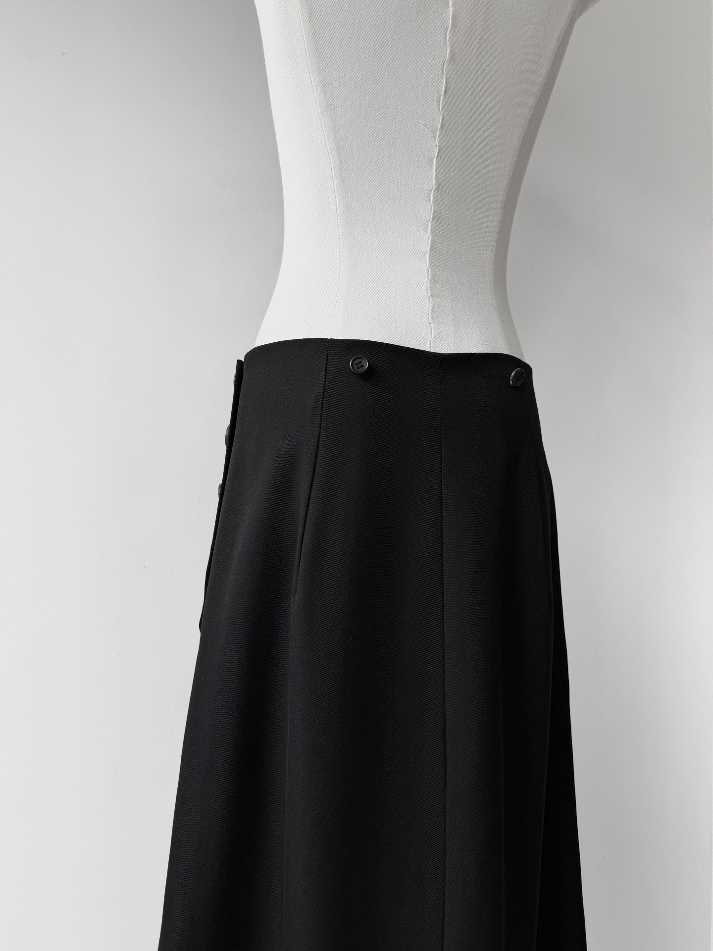 Yohji Yamamoto Y's 04AW Button Long Skirt — label