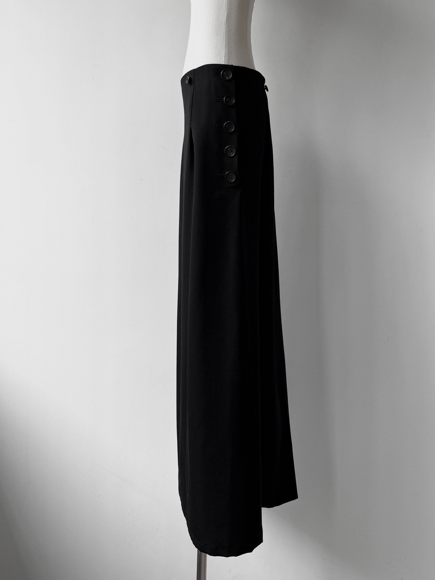 Yohji Yamamoto Y's 04AW Button Long Skirt — front