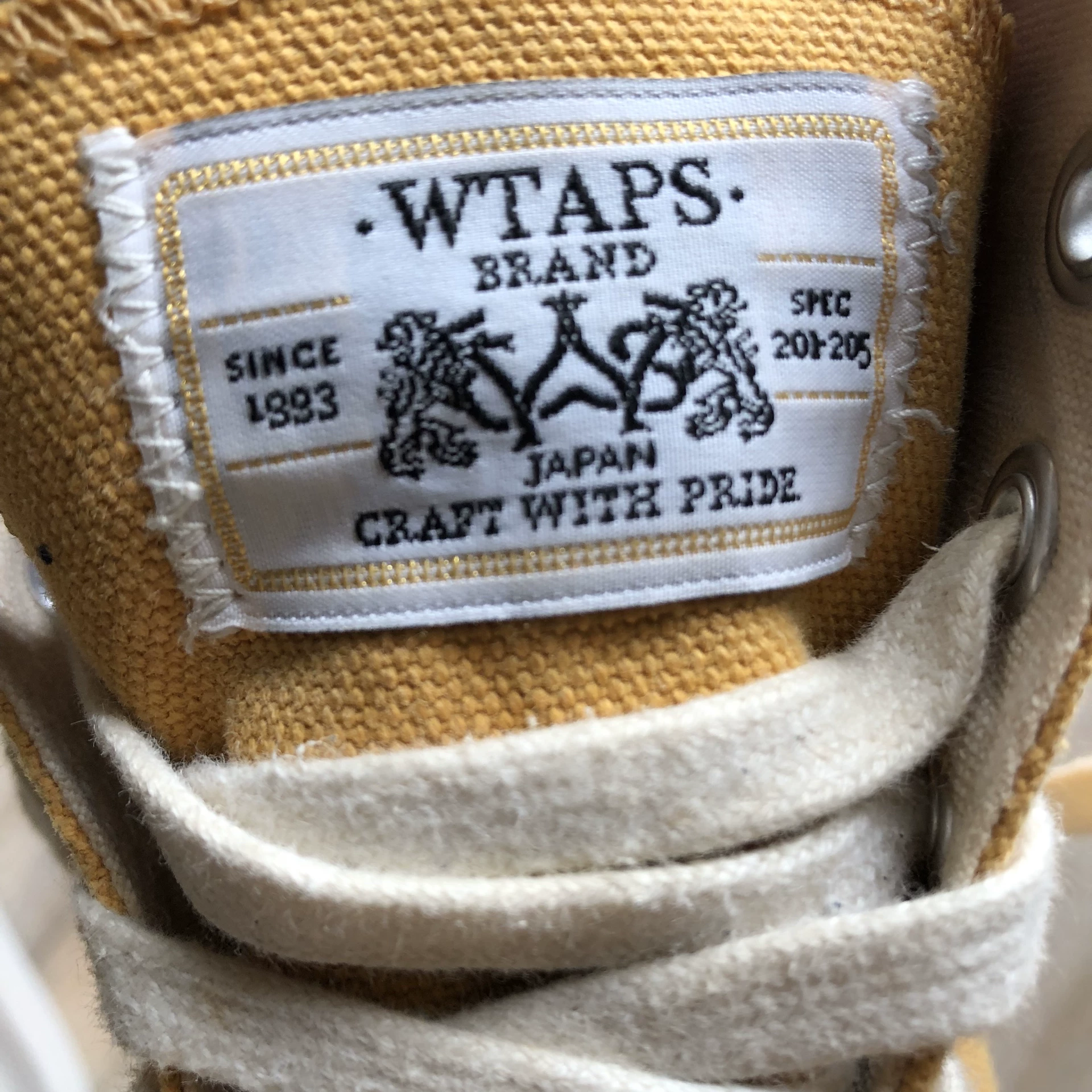 Wtaps 14SS Canvas Mustard Shoes — detail