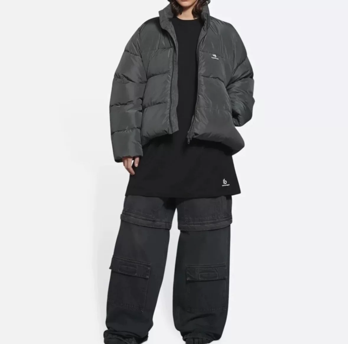 Balenciaga 22ss Sporty B Oversized Puffer Jacket — front