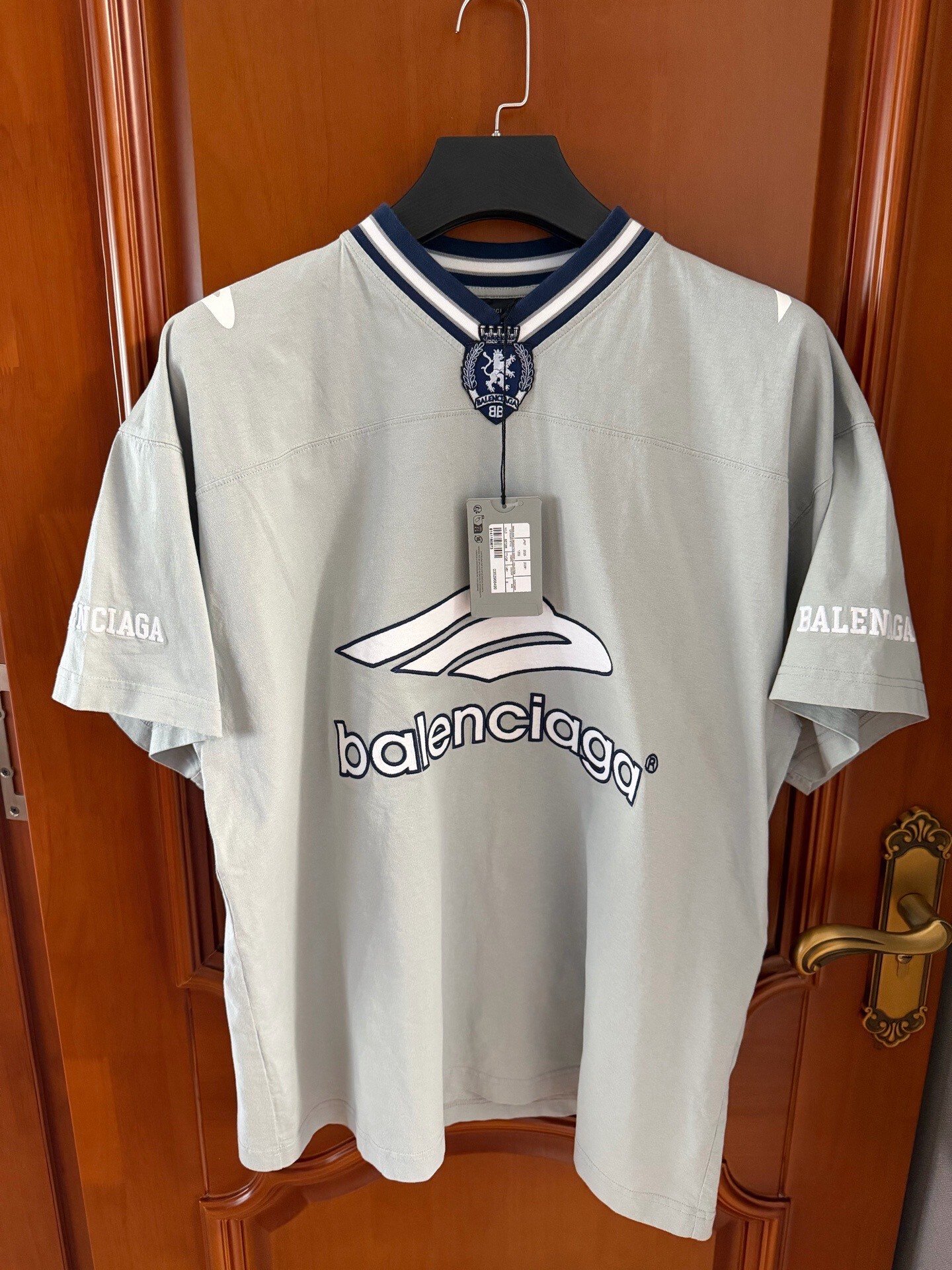 Balenciaga 3B Embroidered Logo Short-Sleeve T-Shirt