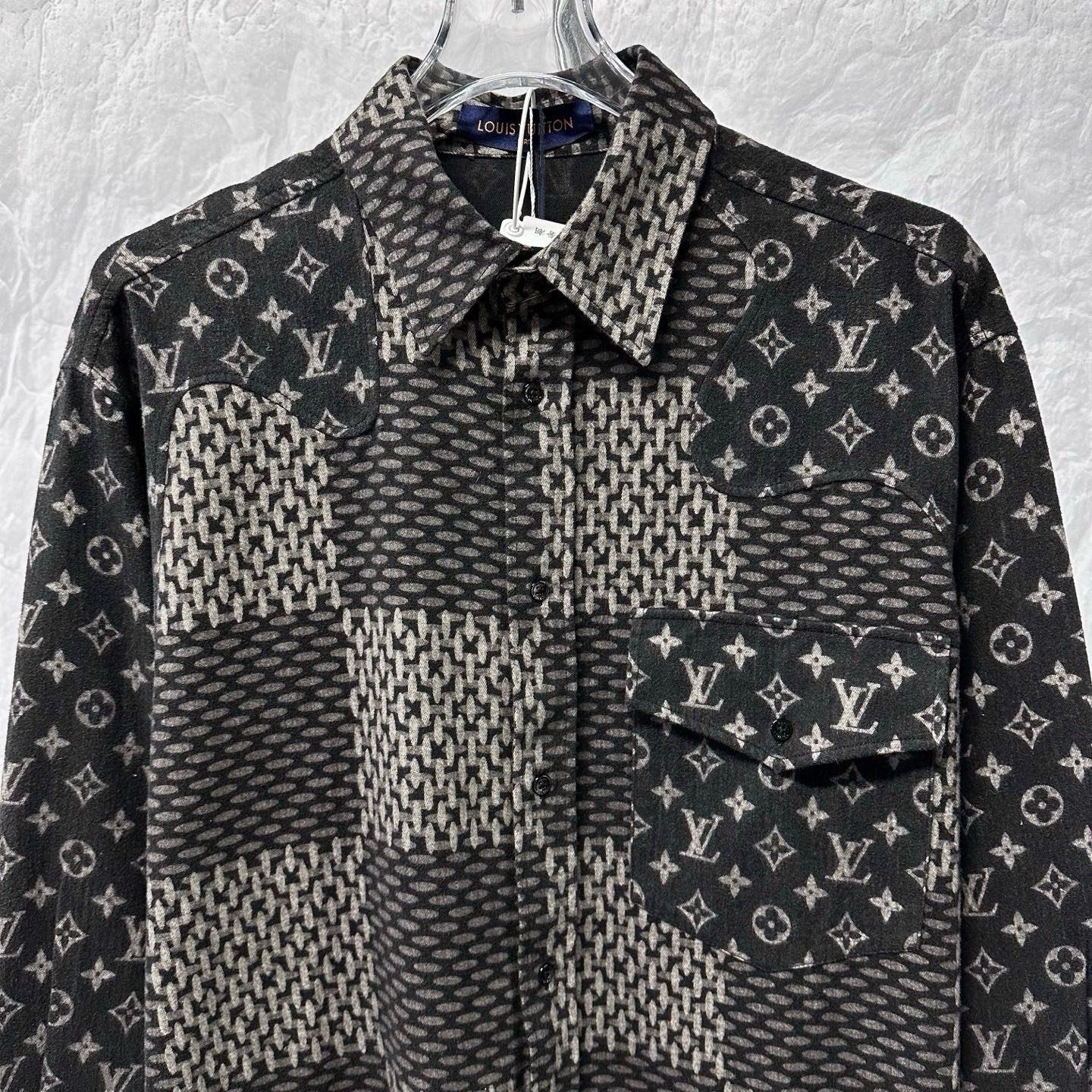 Louis Vuitton Nigo Patchwork Long-Sleeve Shirt — front