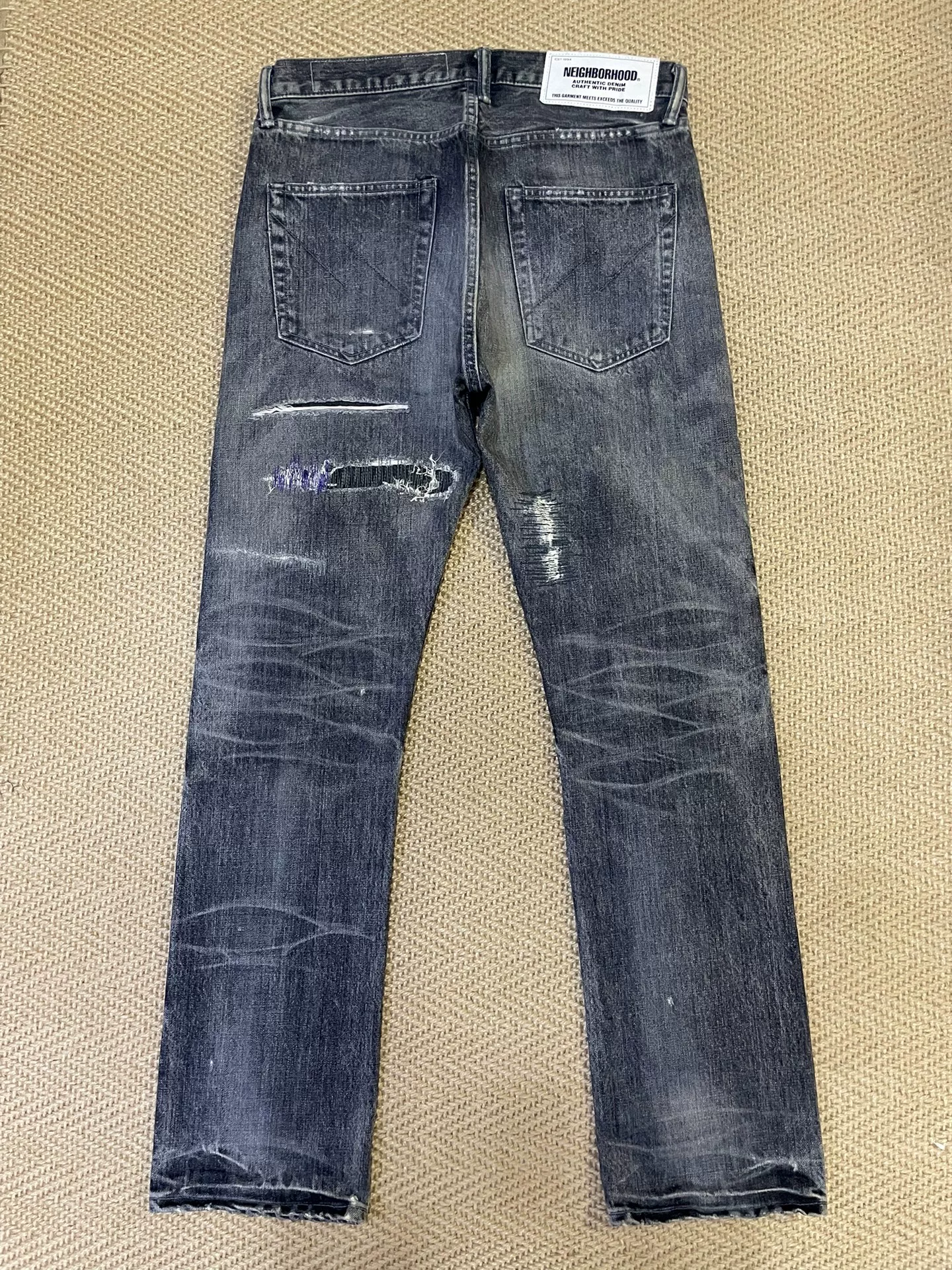 NEIGHBORHOOD 19AW Slash Patch Jeans — front