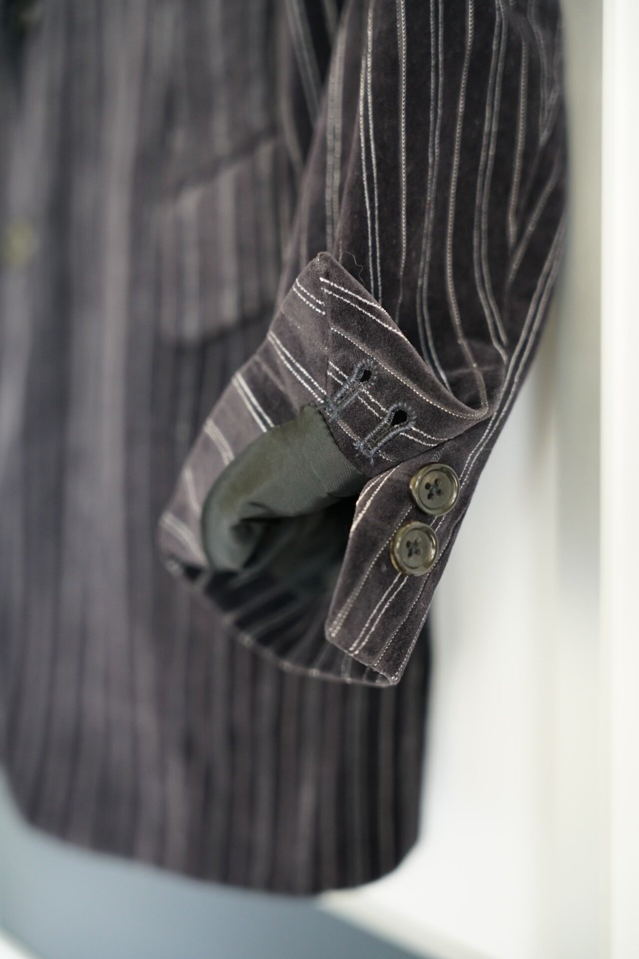 Yohji Yamamoto 05AW Purple Velvet Striped Blazer — back