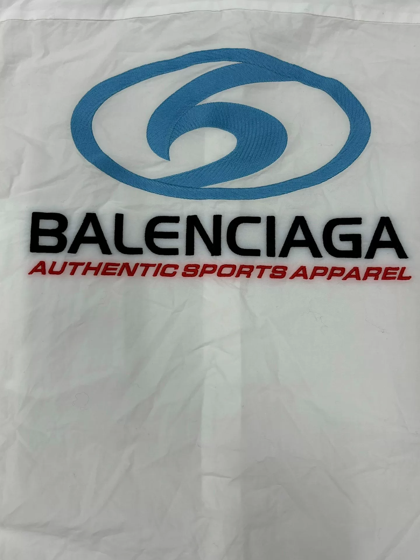 Balenciaga 24SS Surfer Logo Shirt — detail