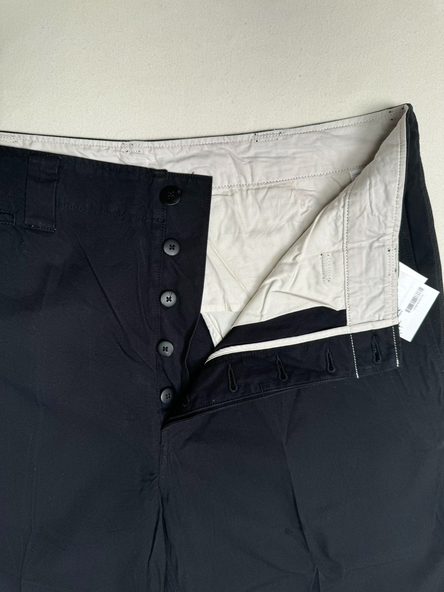VISVIM 25SS Wide Chino Shorts — detail