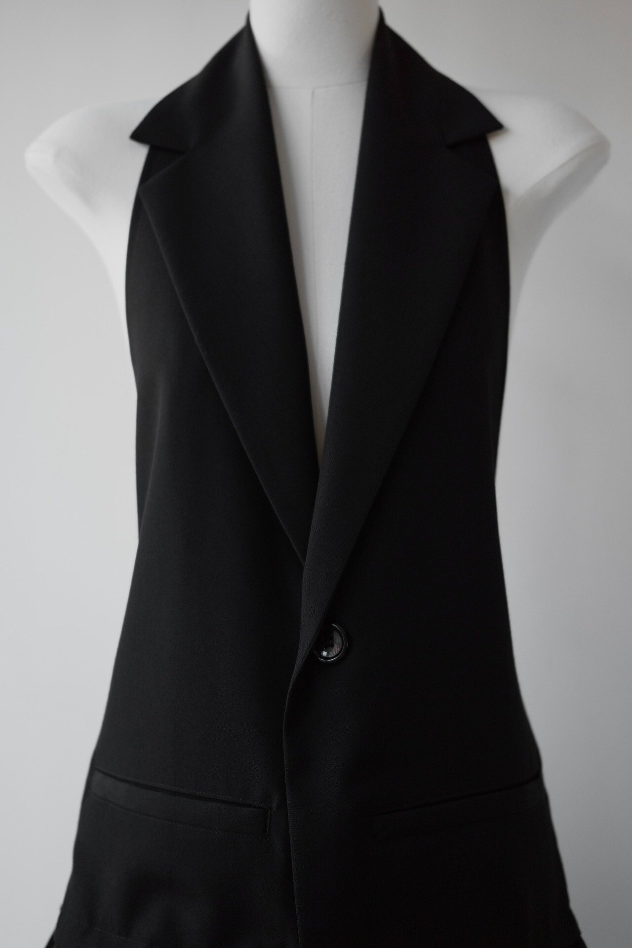 Yohji Yamamoto Limi Feu Layered Backless Vest — detail